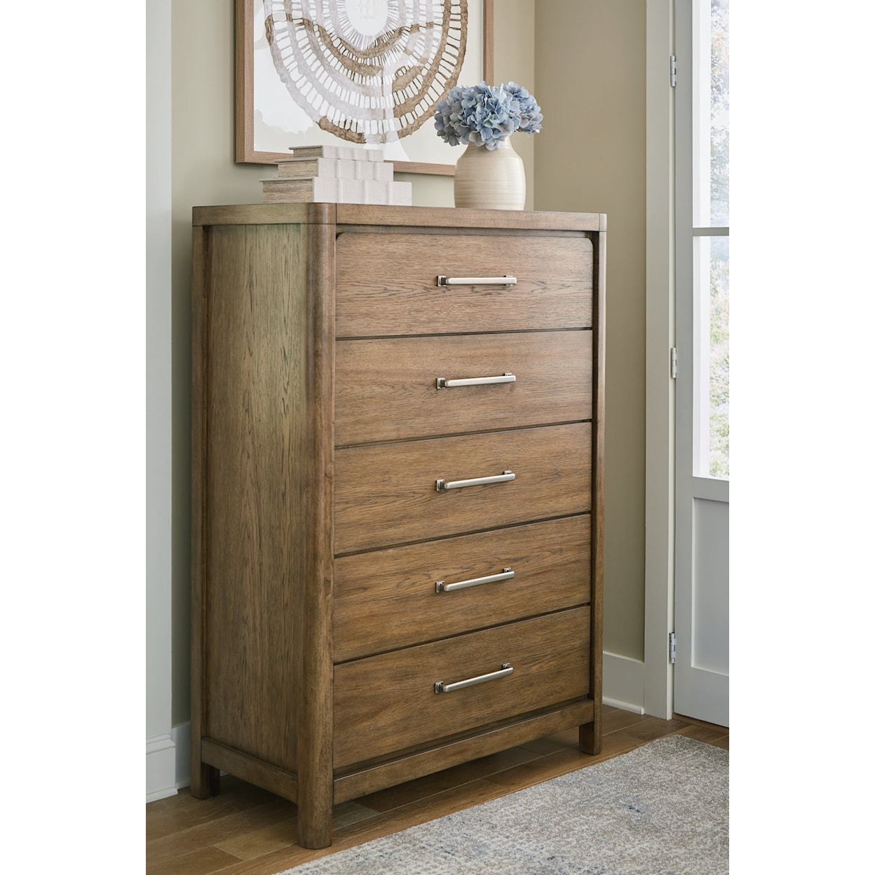 Signature Design by Ashley Furniture Cabalynn 5 Drawer Chest