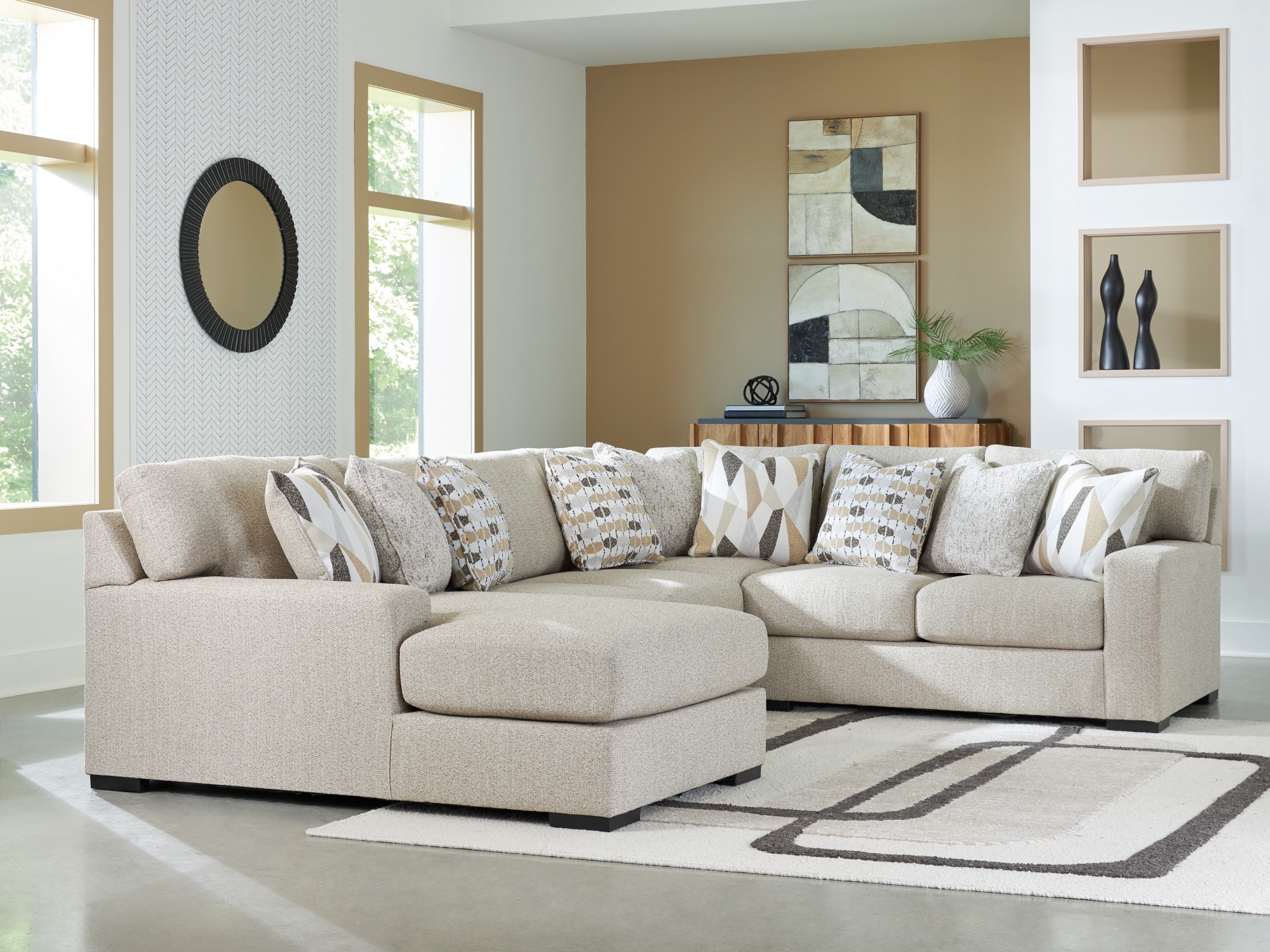 4-Piece Sectional With Chaise