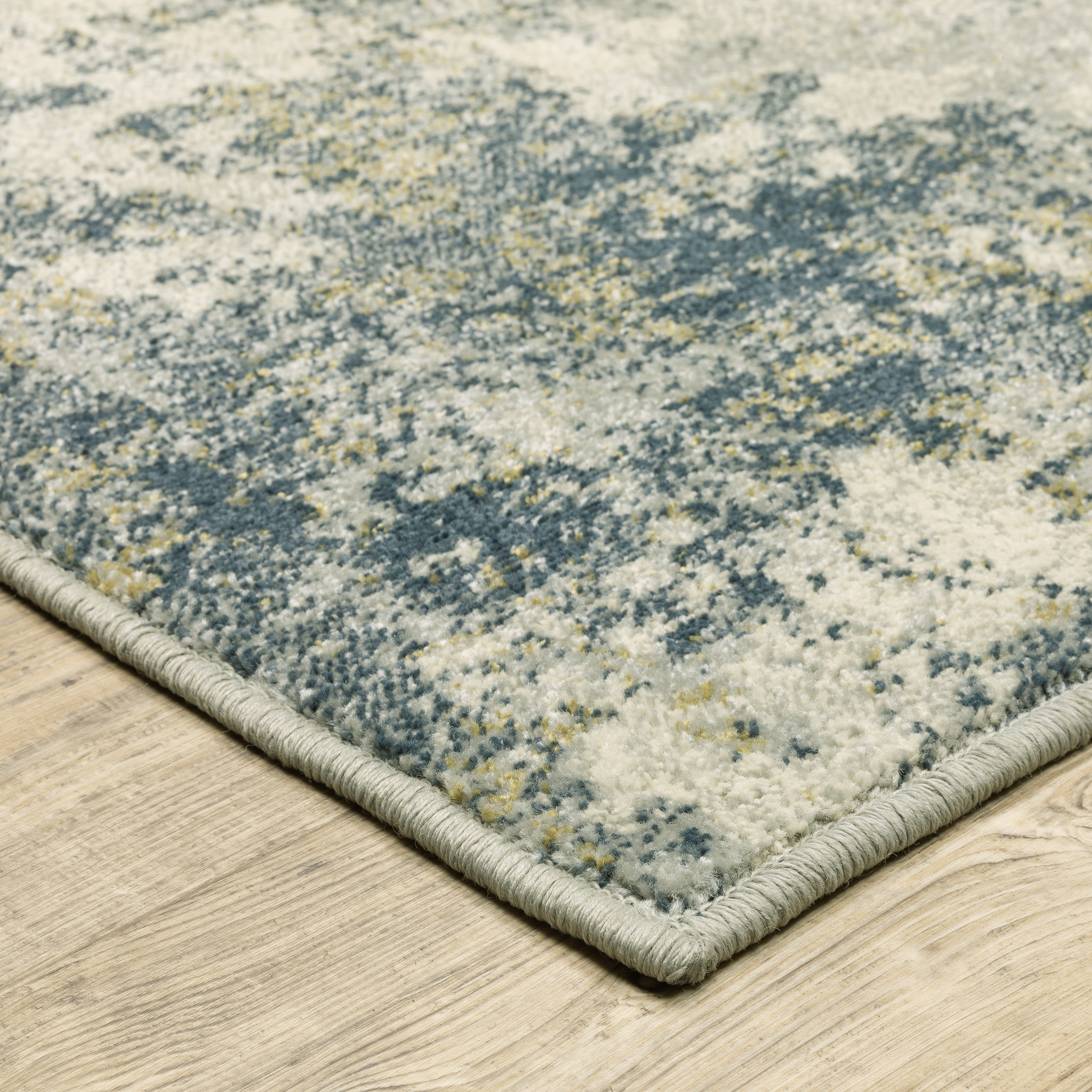 Oriental Weavers Branson 5' 3" X  7' 3"  Rug