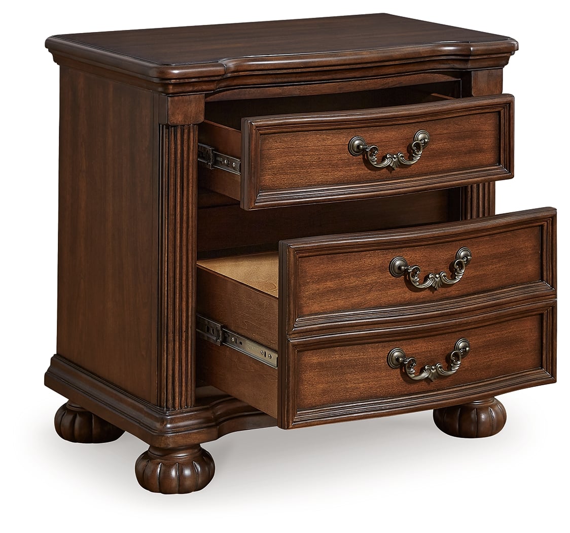 Signature Design By Ashley Lavinton B764-93 Traditional 3-Drawer ...