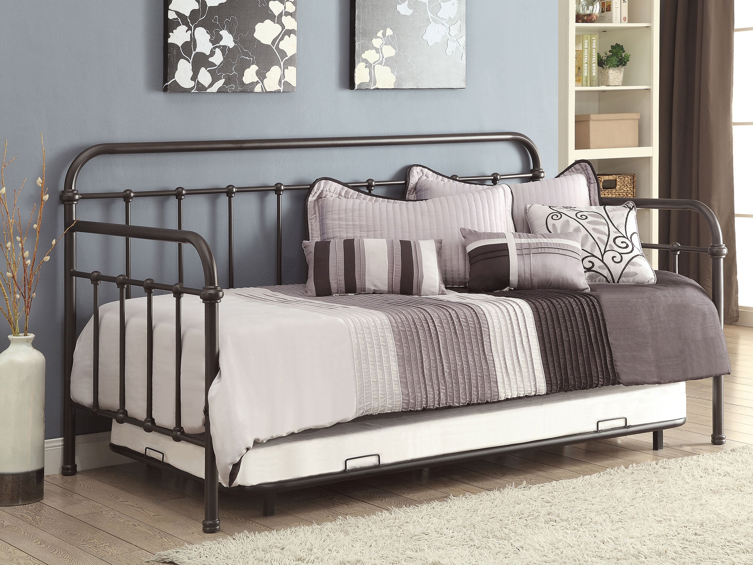 Twin Daybed w/ Trundle