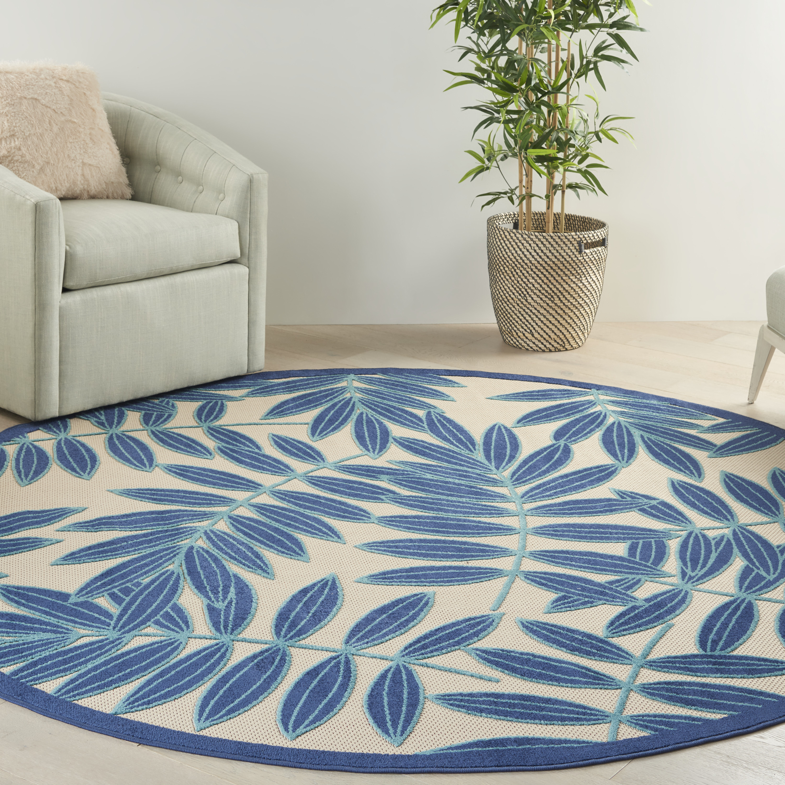 Nourison Aloha 7'10" Round  Rug