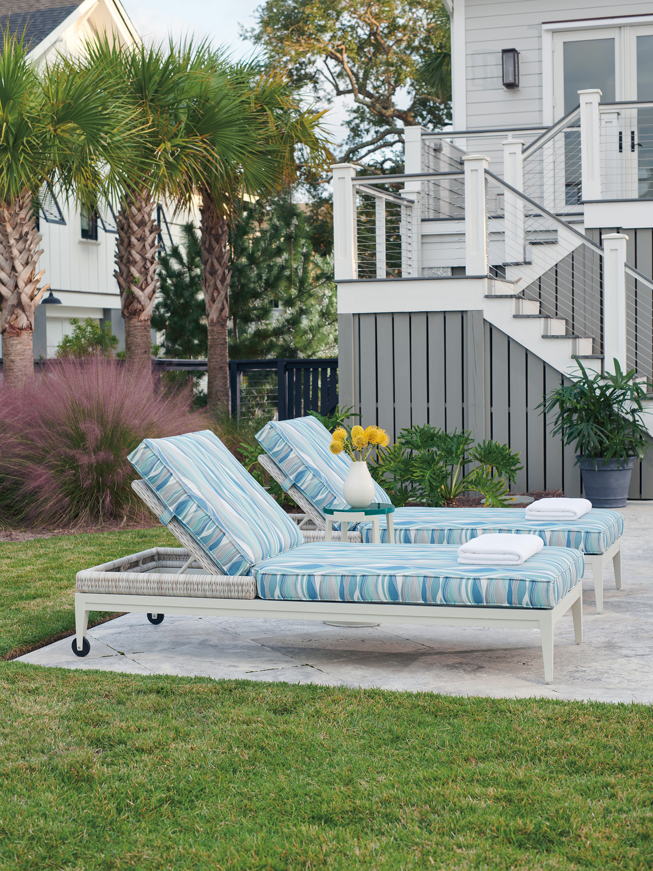 Outdoor Chaise Lounge