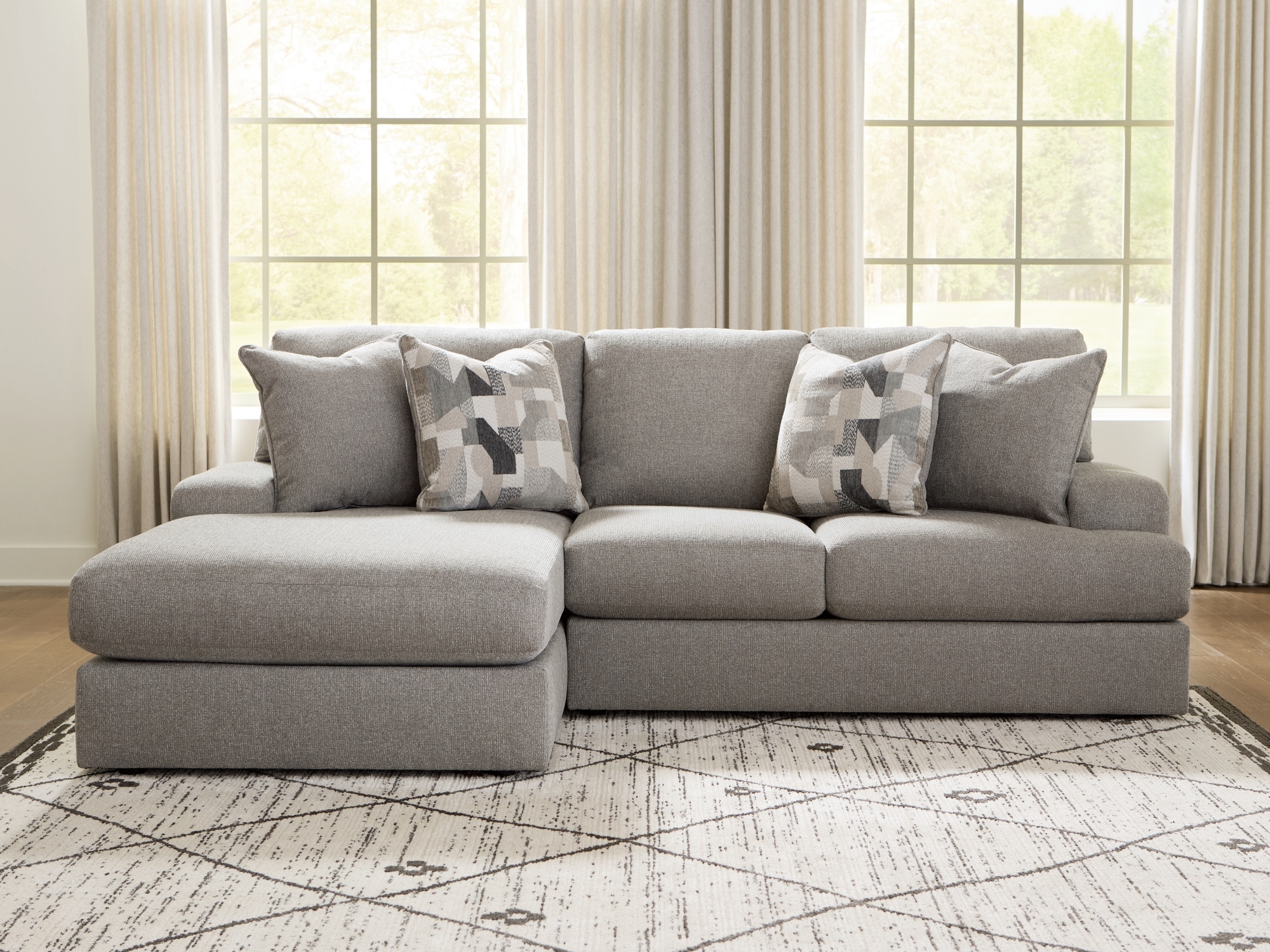 2-Piece Sectional With Chaise