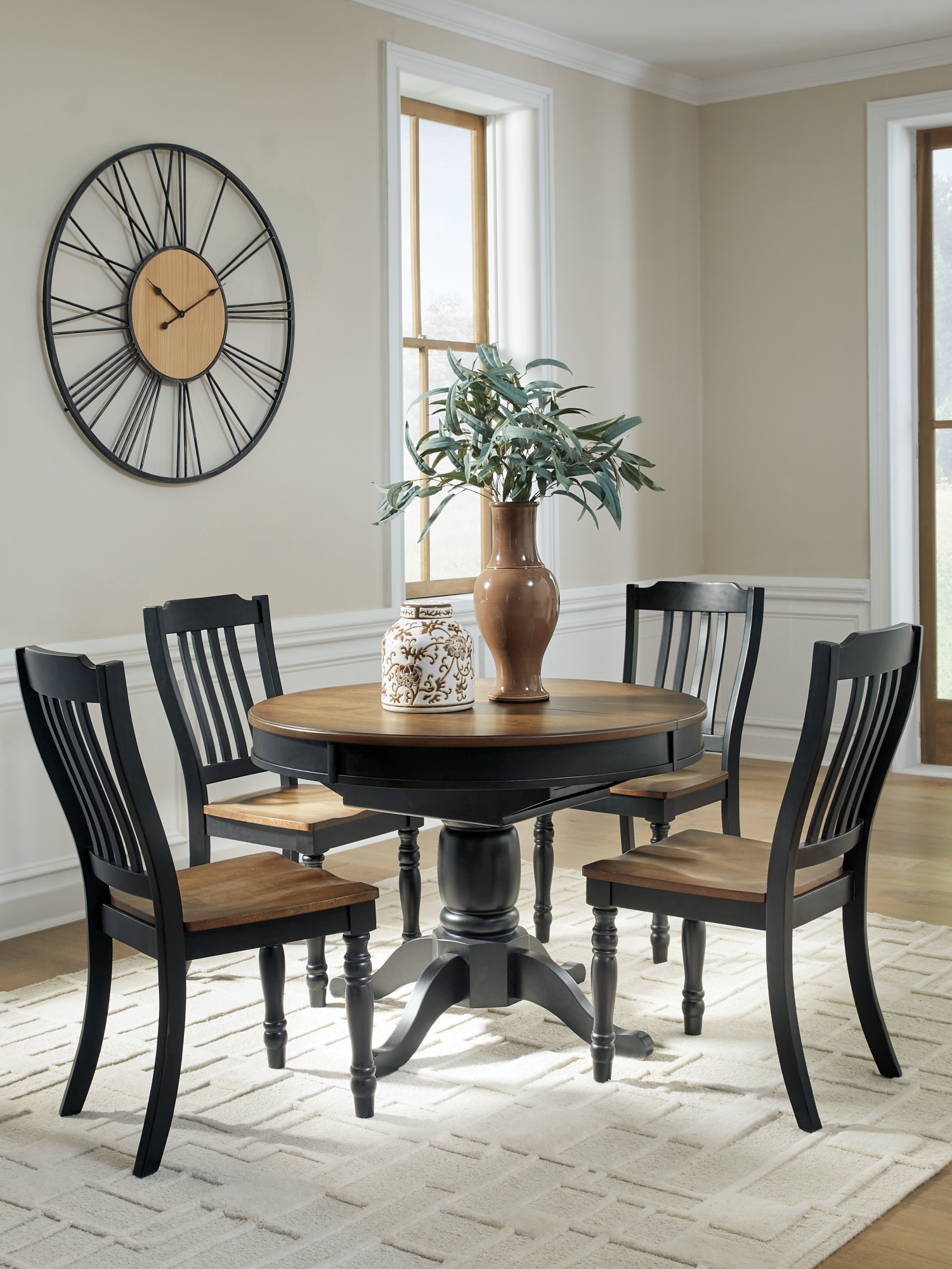 Ashley (Signature Design) Clorazi Dining Set
