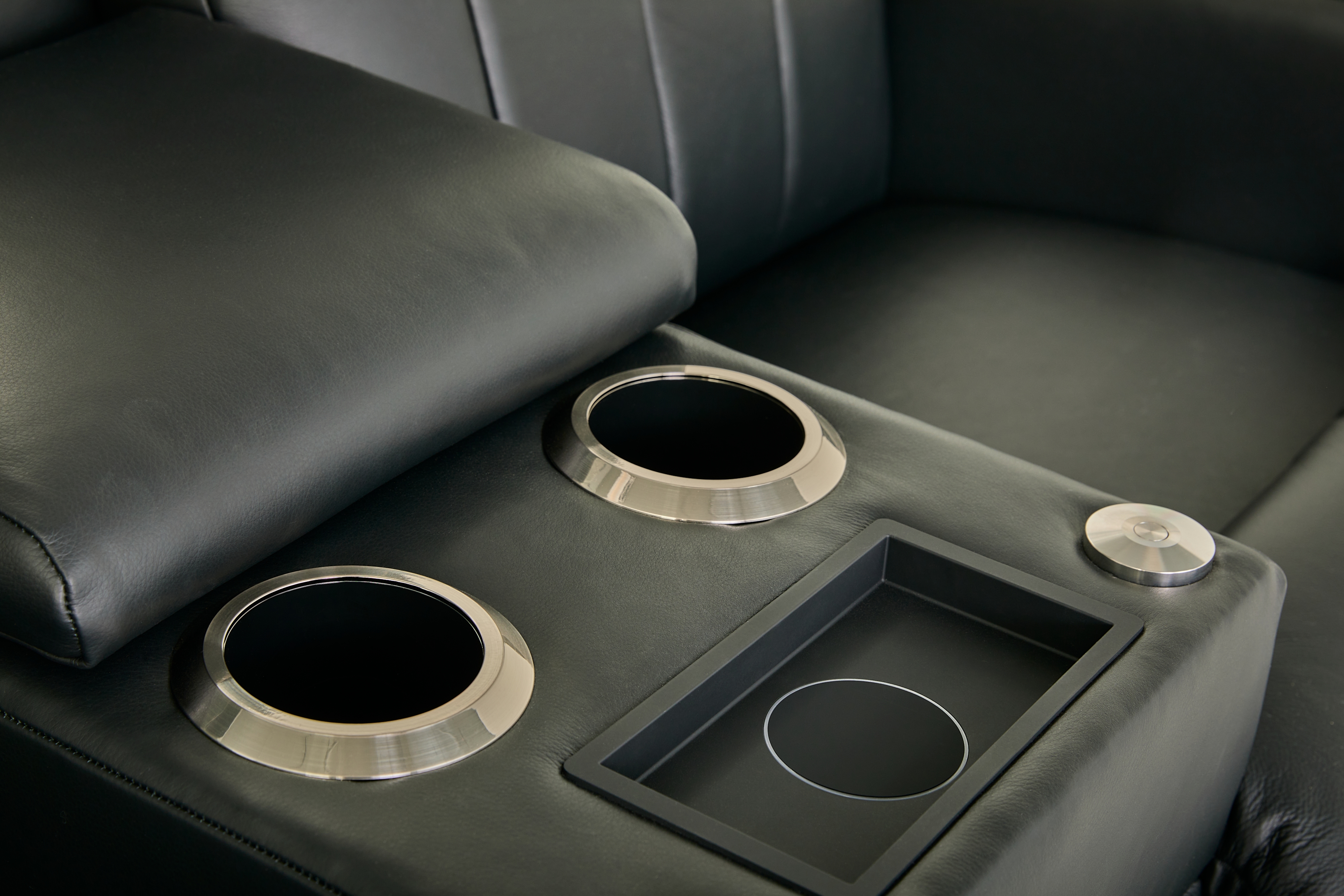 La-Z-Boy Finley Power Reclining Wall Loveseat