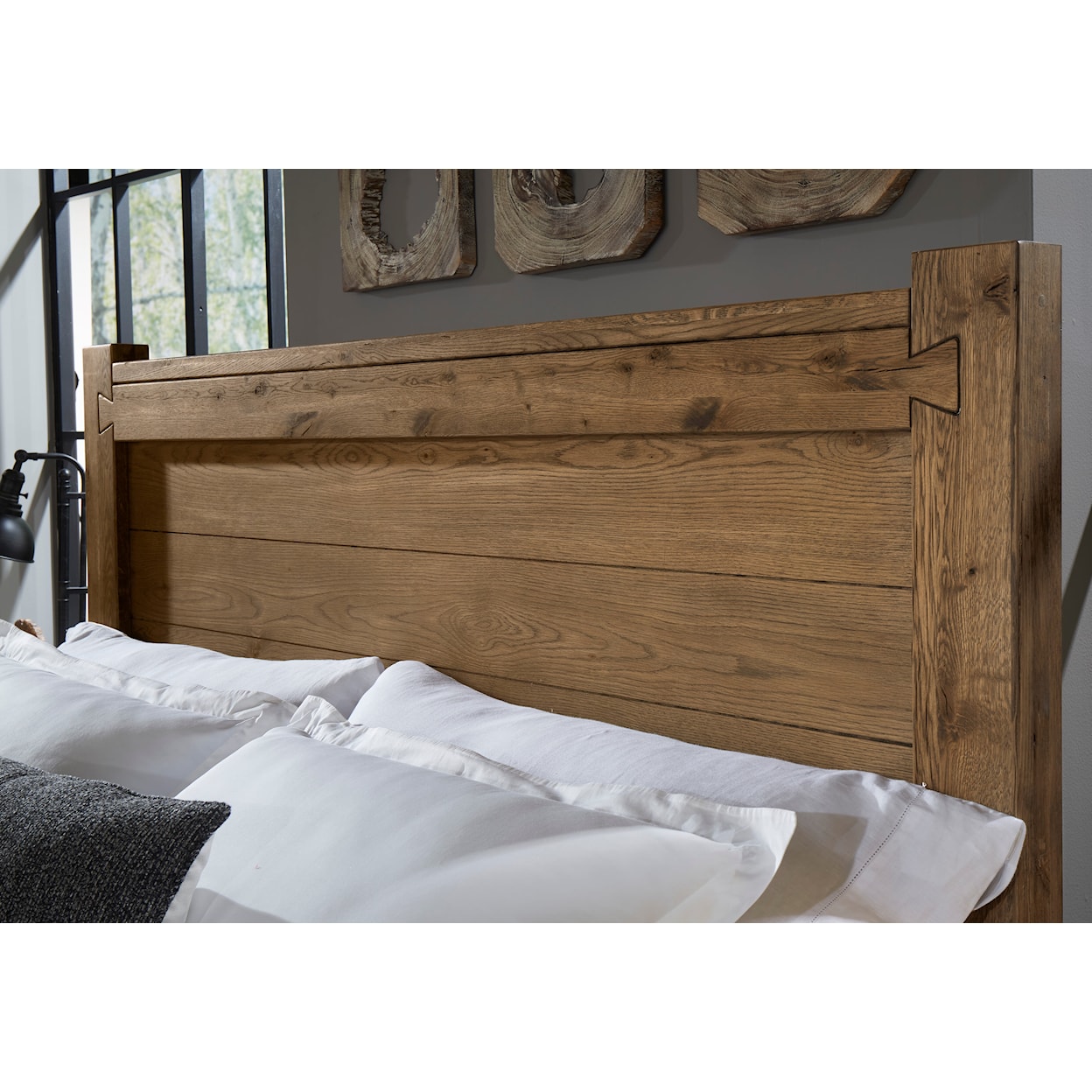 Vaughan Bassett Dovetail Bedroom King Low Profile Bed