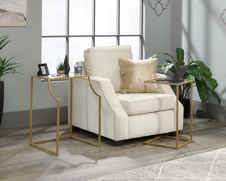 International Lux Nesting Tables