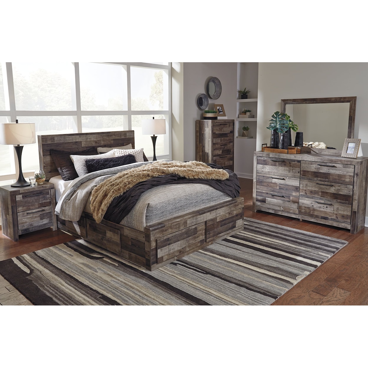 Ashley Furniture Benchcraft Derekson Queen Panel Bed with 4 Storage Drawers