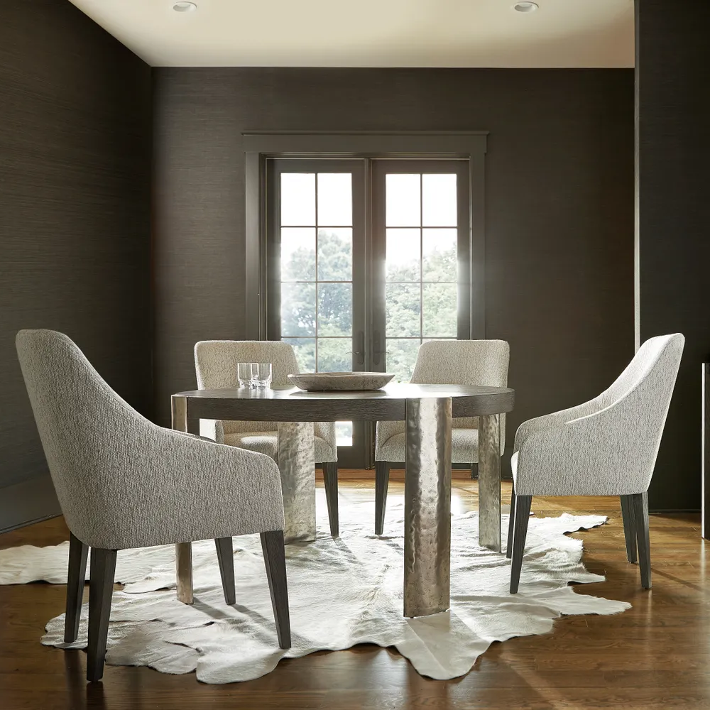 Contemporary Upholstered Queen Prado Panel Bed