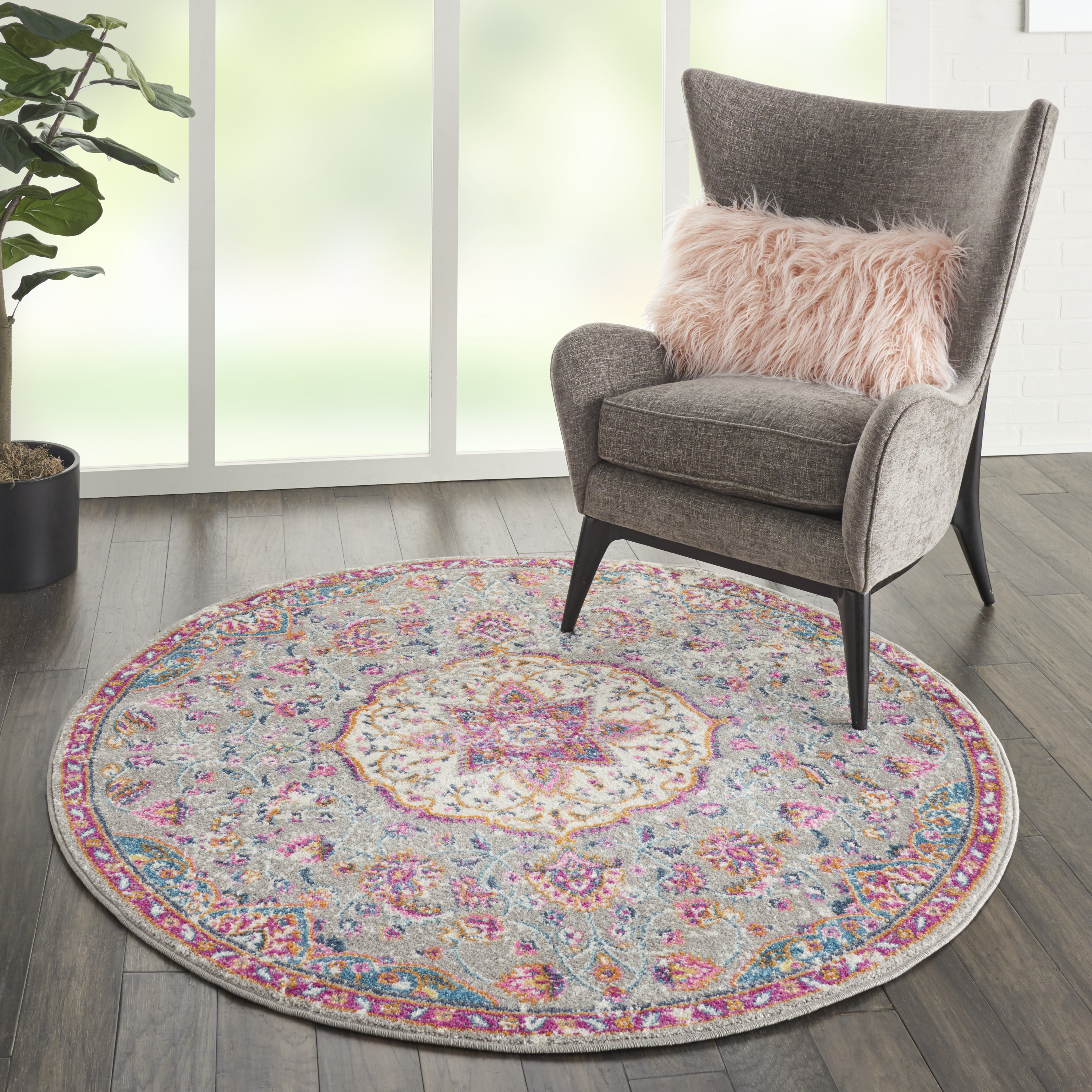 Nourison Passion 4' Round  Rug