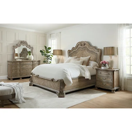 Traditional 4-Piece King Bedroom Set with Arched Headboard