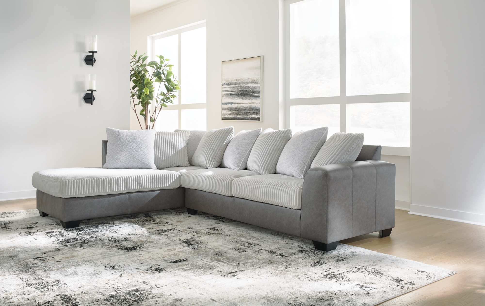 2-Piece Sectional With Chaise