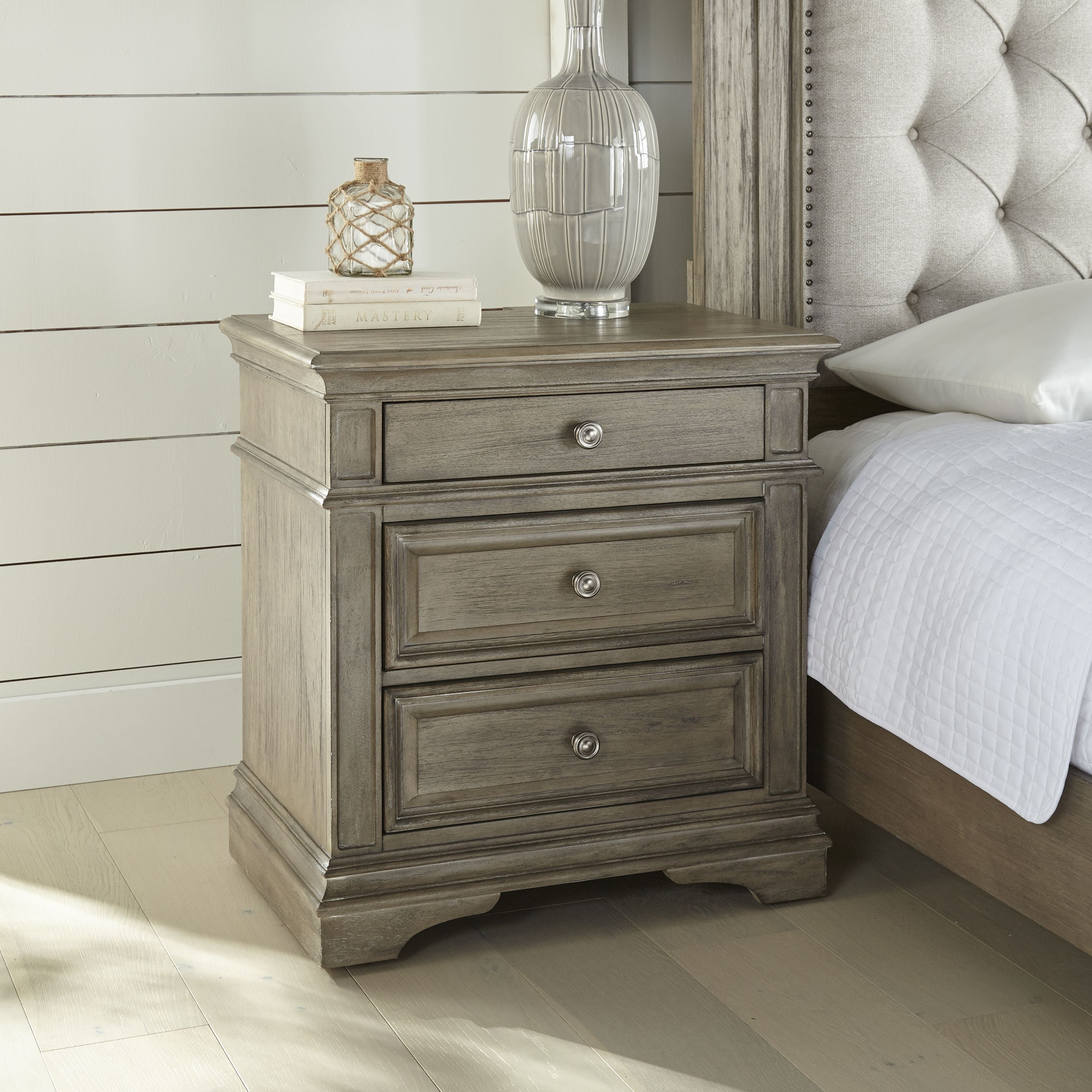 Steve Silver Highland Park 5-Piece King Bedroom Set