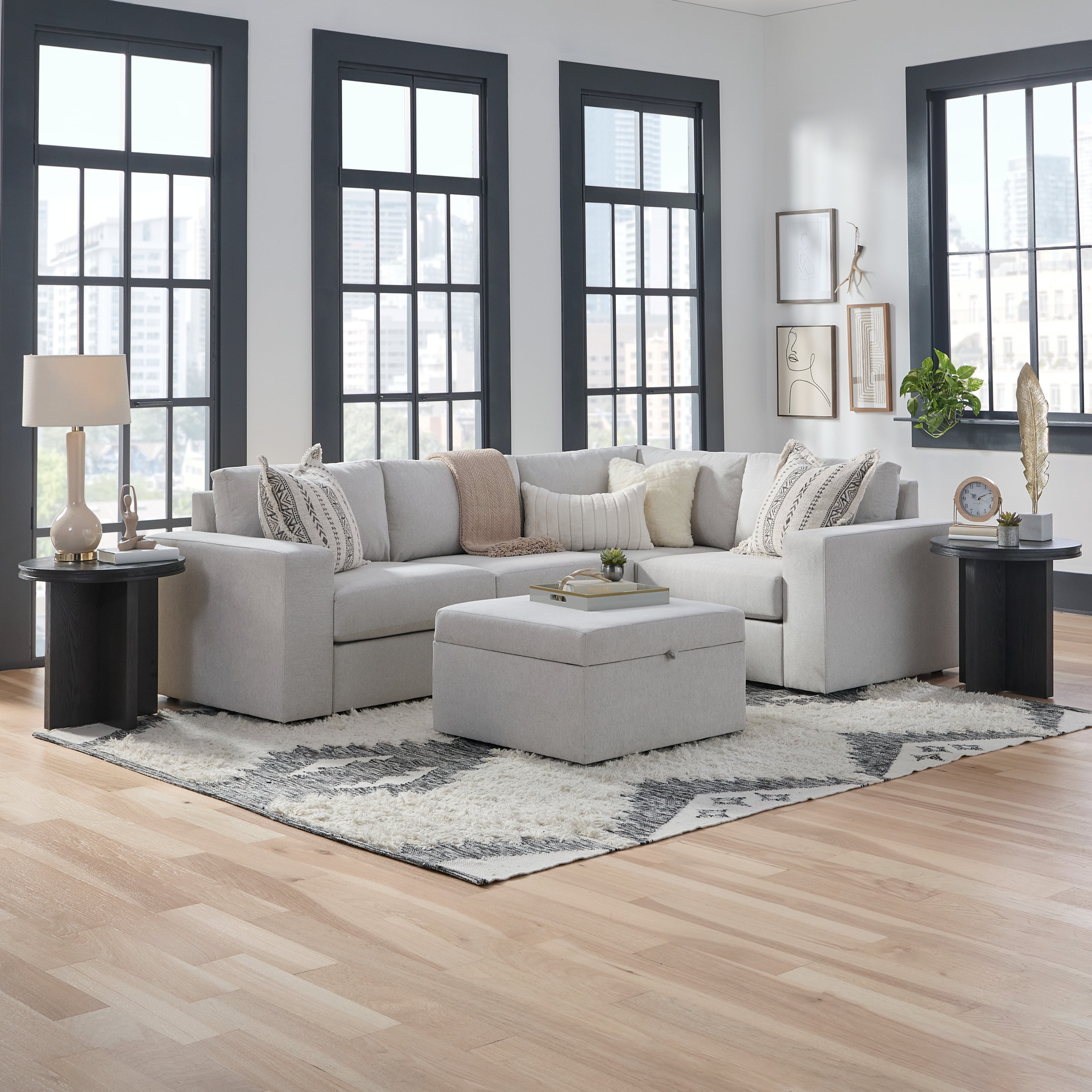 Flexsteel Flex 4-Seat Sectional Sofa and Storage Ottoman