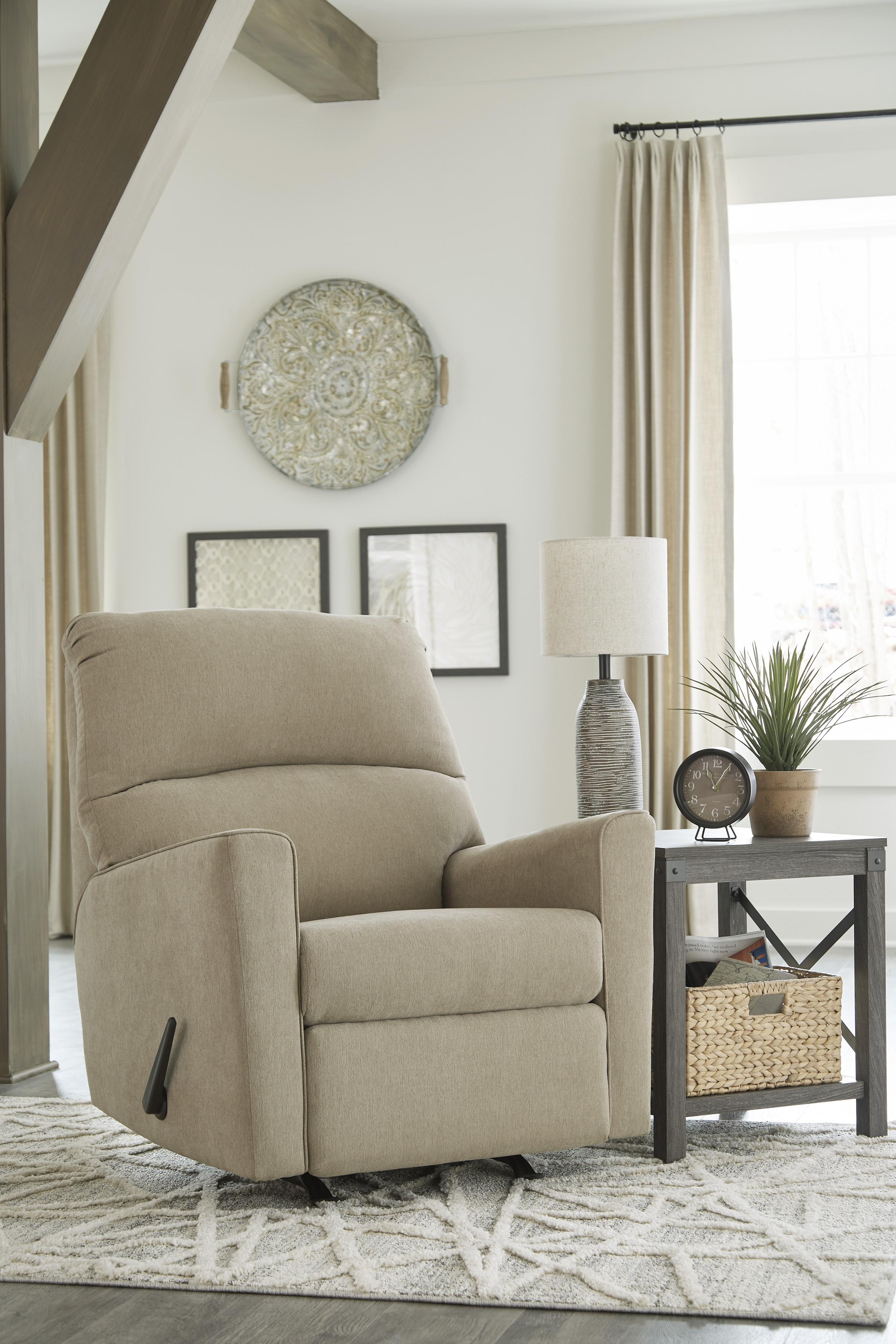 Alenya chair and online ottoman