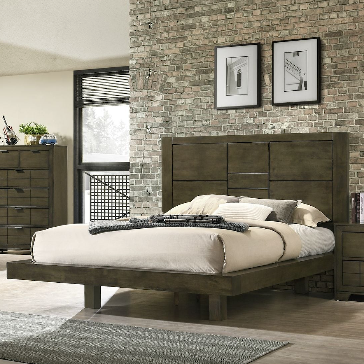 Elements Logic Queen Panel Bed