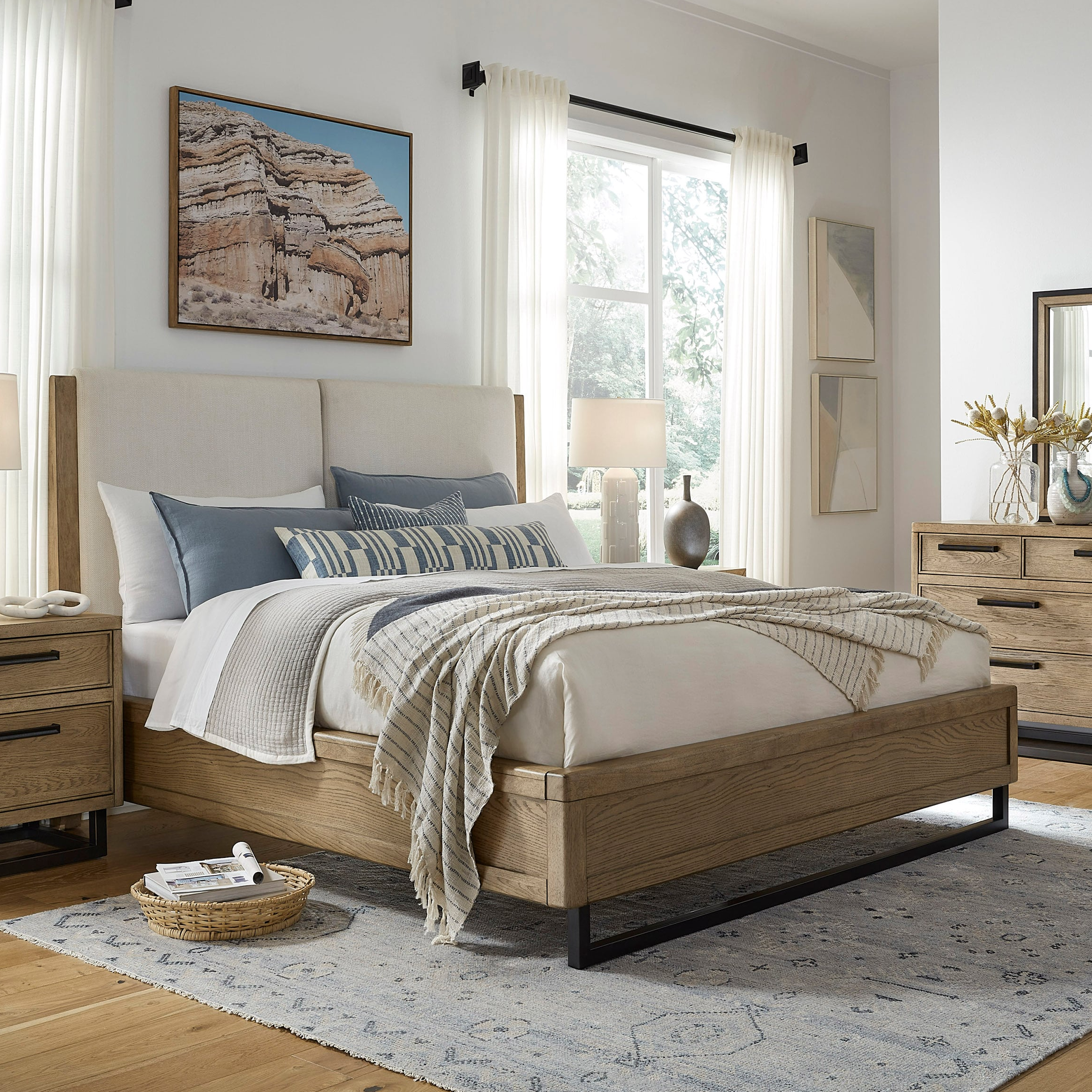 Catalina queen deals sleigh bed