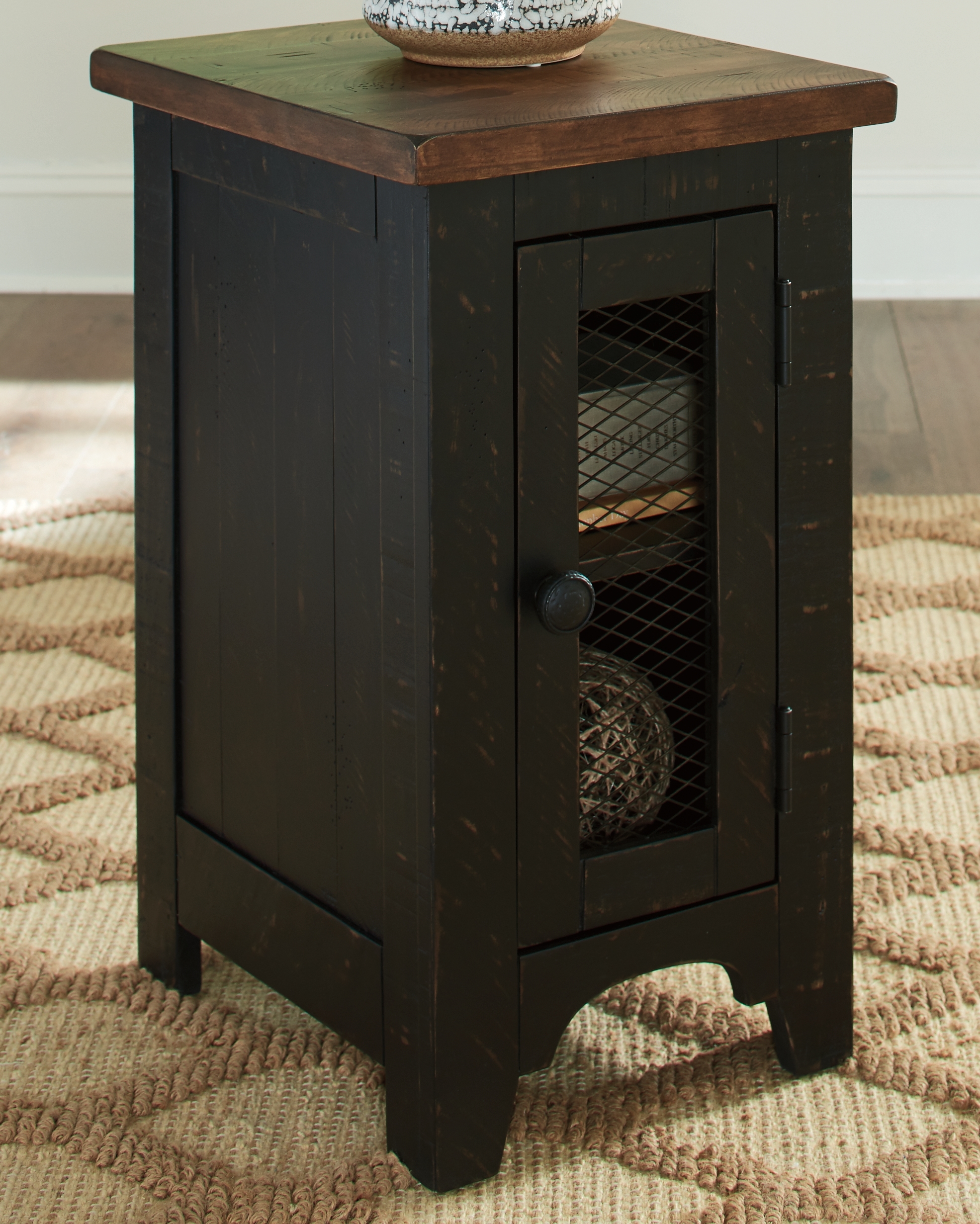 Chairside End Table