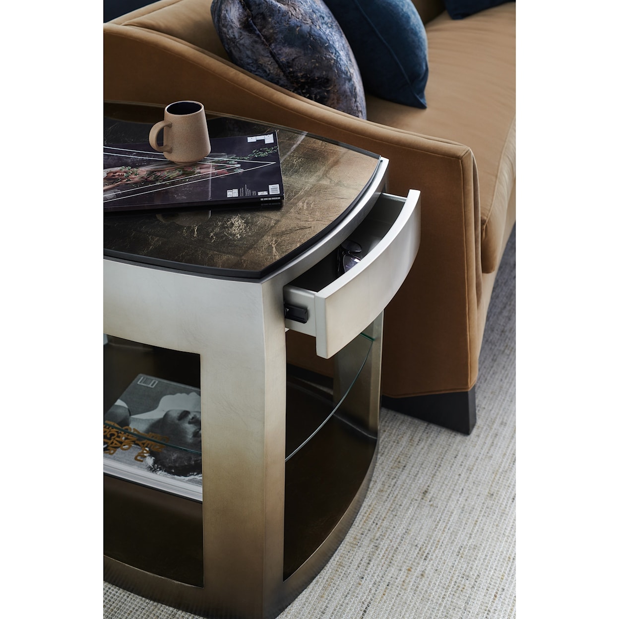 Caracole Caracole Classic Side Table