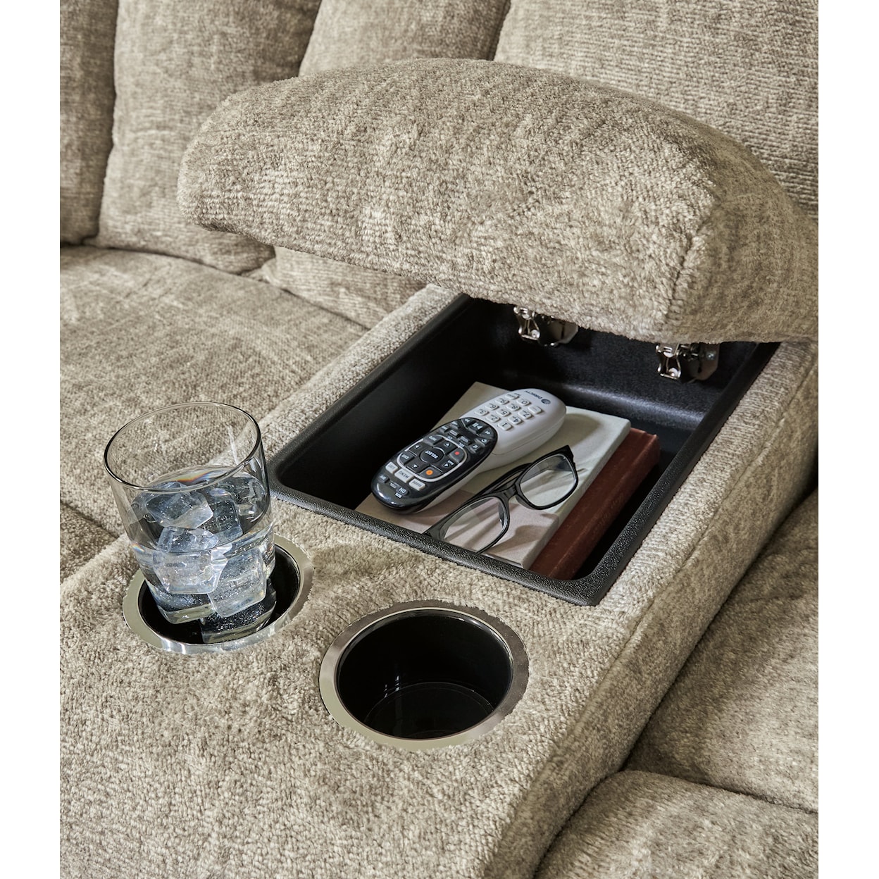 Michael Alan Select Hindmarsh Power Reclining Loveseat With Console