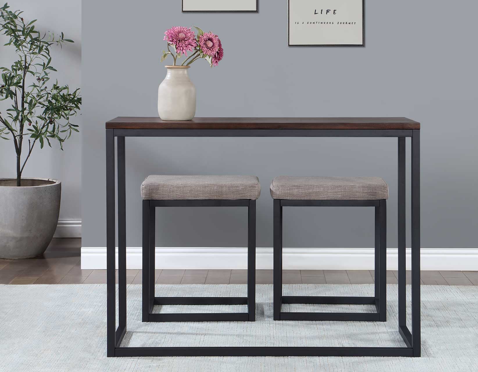 Counter Bar and Upholstered Stools