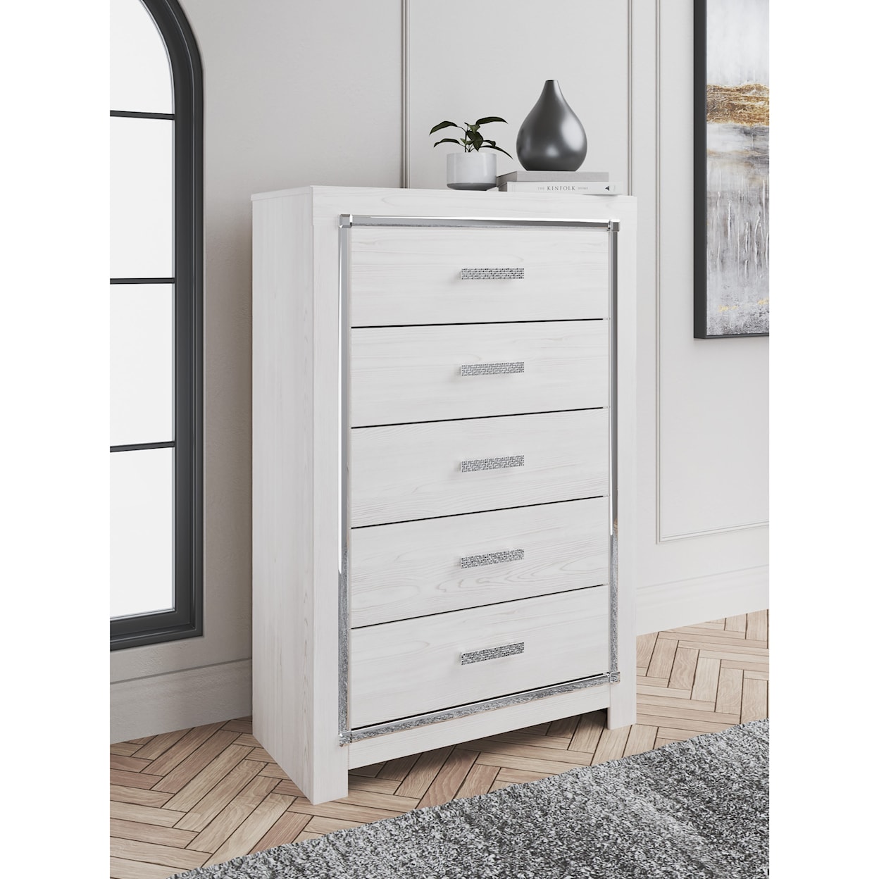 Signature Design by Ashley Altyra Chest of Drawers 
