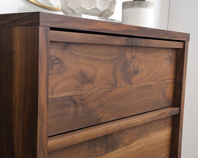 Sauder HARVEY PARK Harvey Park 4-Drawer Chest