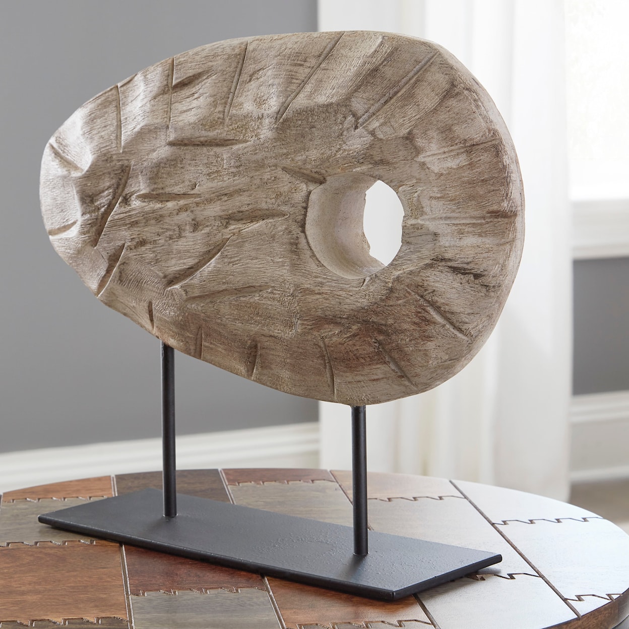 Ashley Furniture Signature Design Accents Dashburn Sculpture