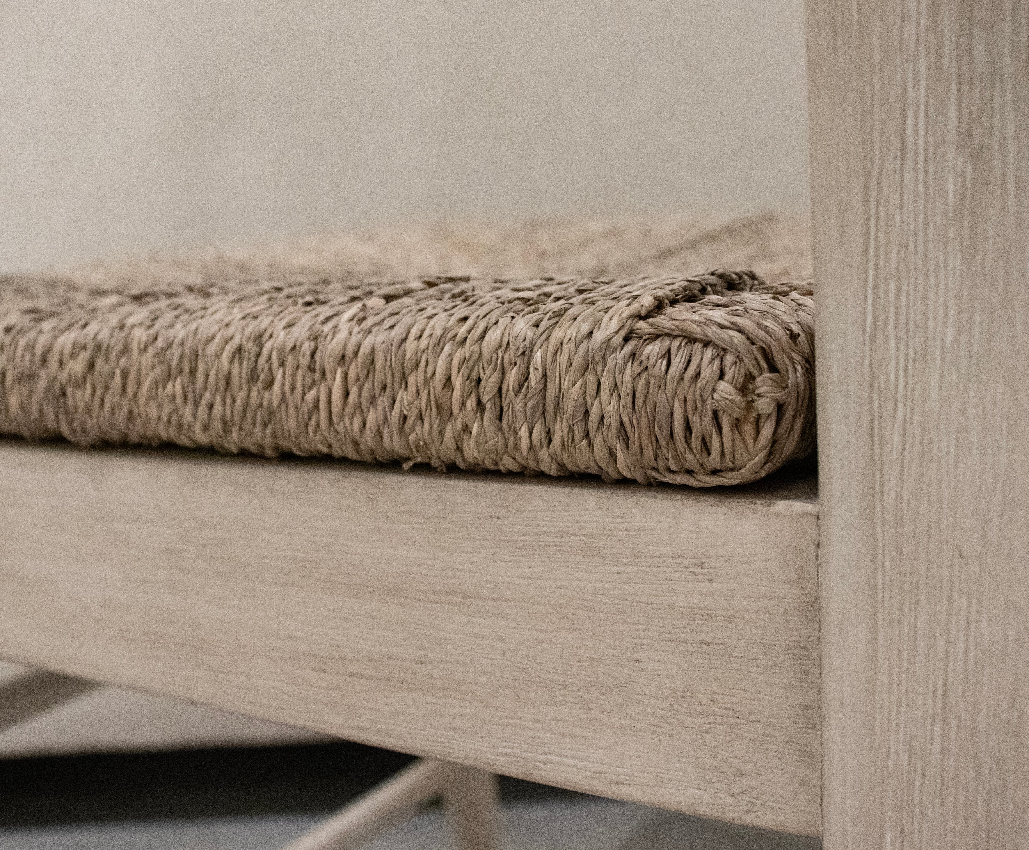 Riverside Furniture Laguna Rush Seat Side Chair