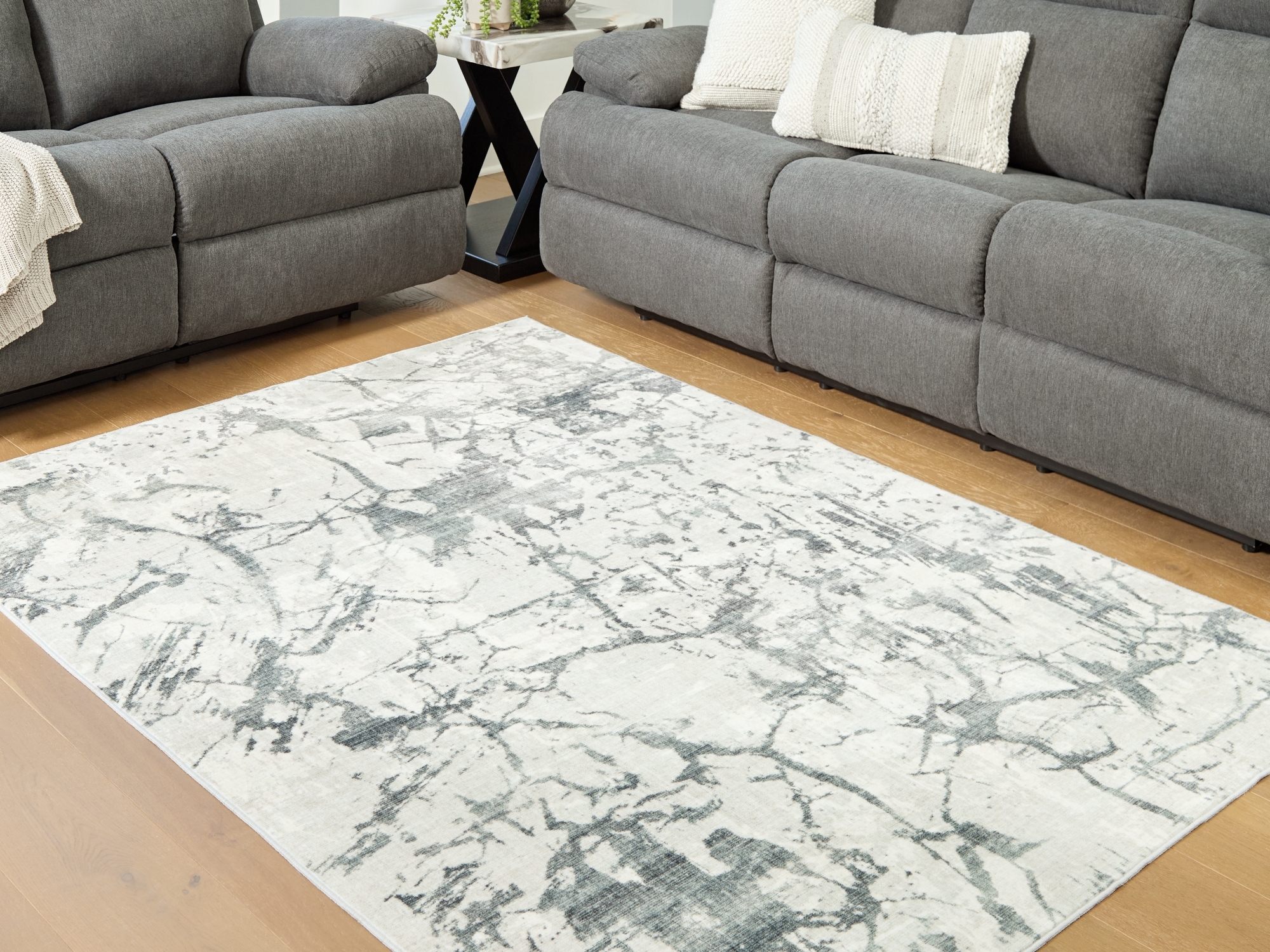 Washable Medium Rug