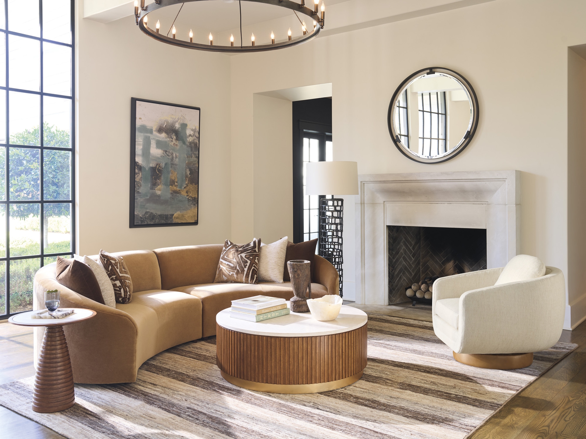 Round Cocktail Table