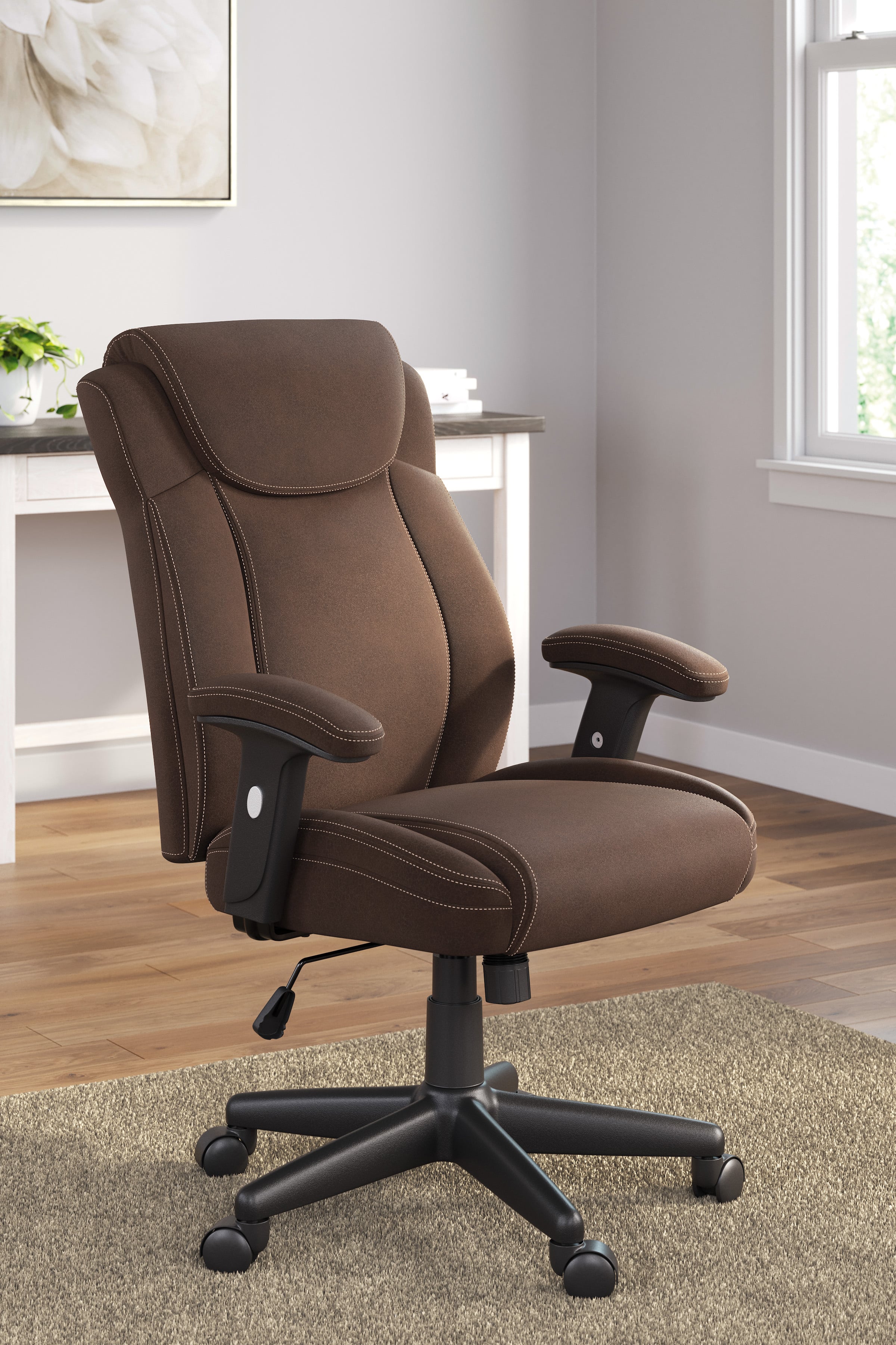 Staples office best sale furniture desk chairs