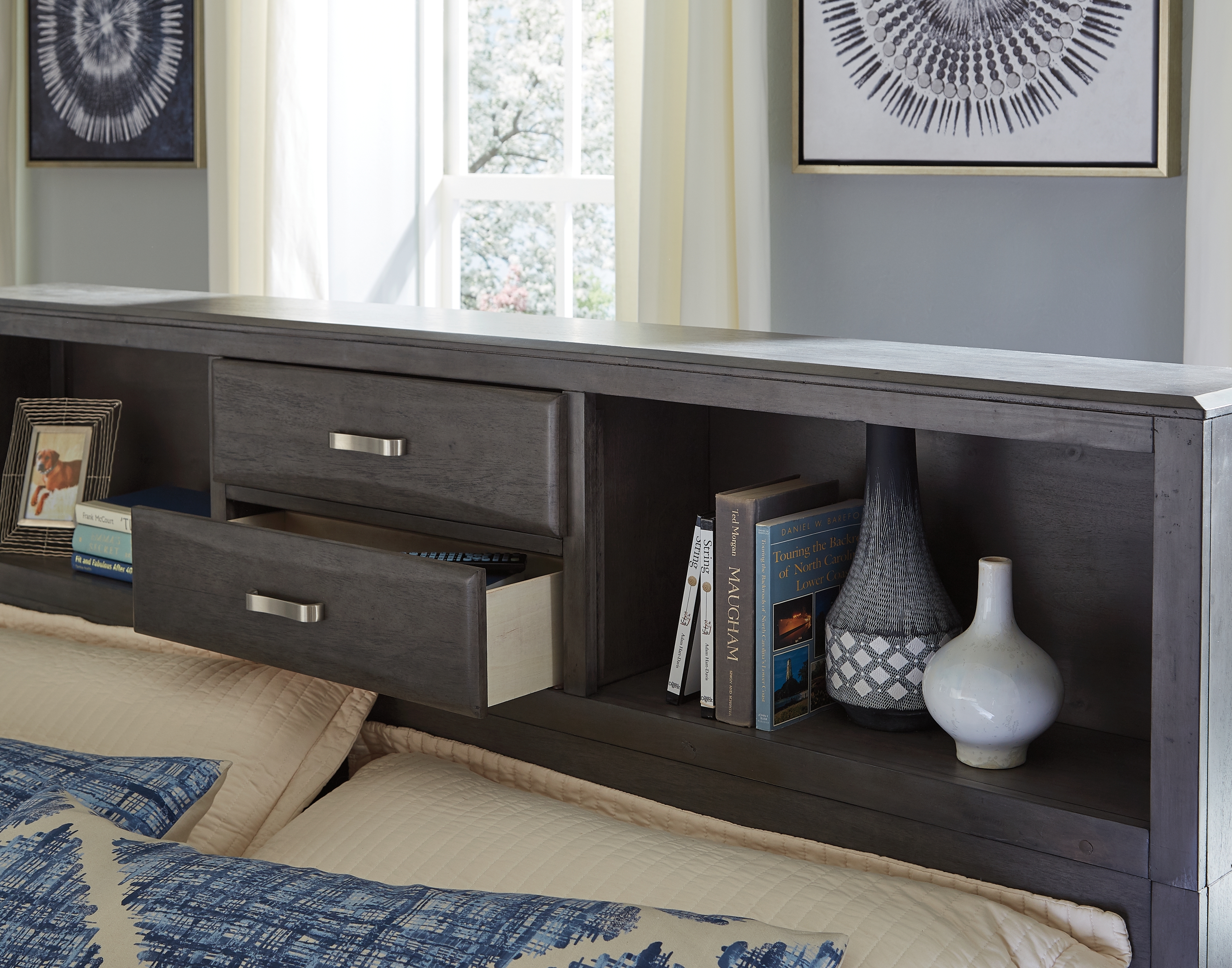 Signature Design by Ashley Caitbrook King Storage Bed With 8 Drawers