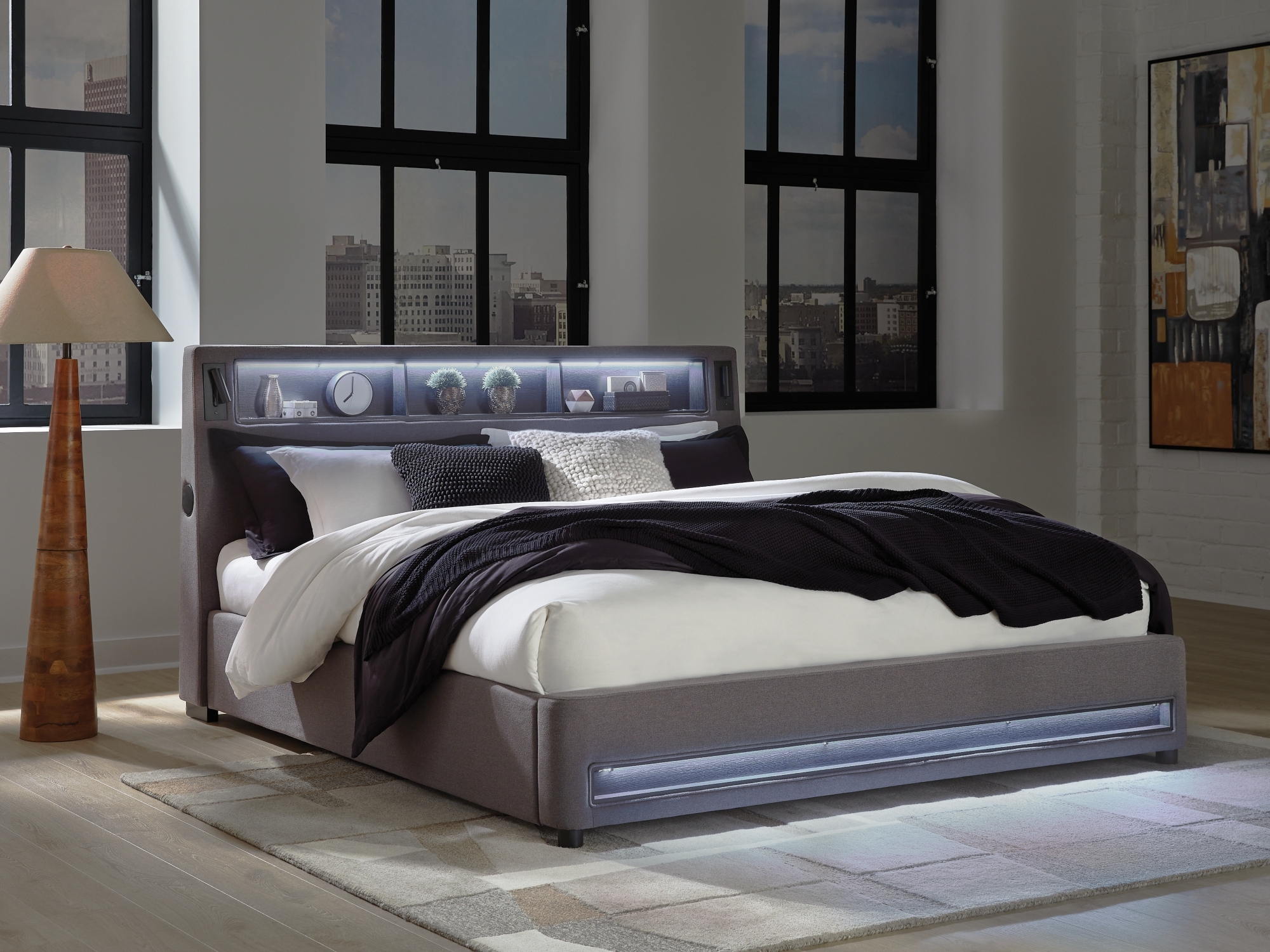 Signature Design by Ashley Verishaw California King Upholstered Bed