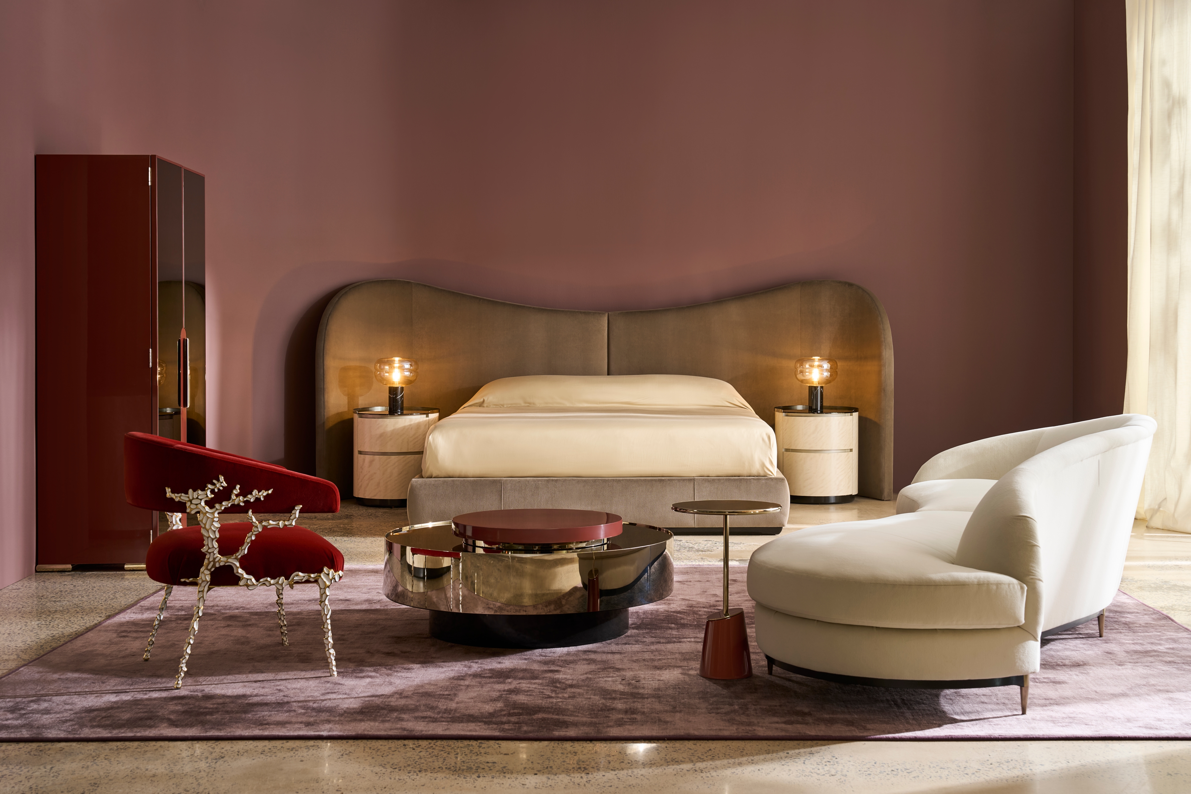 Caracole Caracole Classic Clio Queen Bed