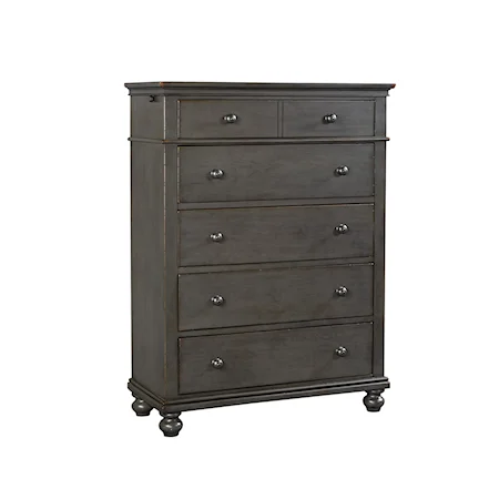 Traditional 5-Drawer Chest with Valet Rods