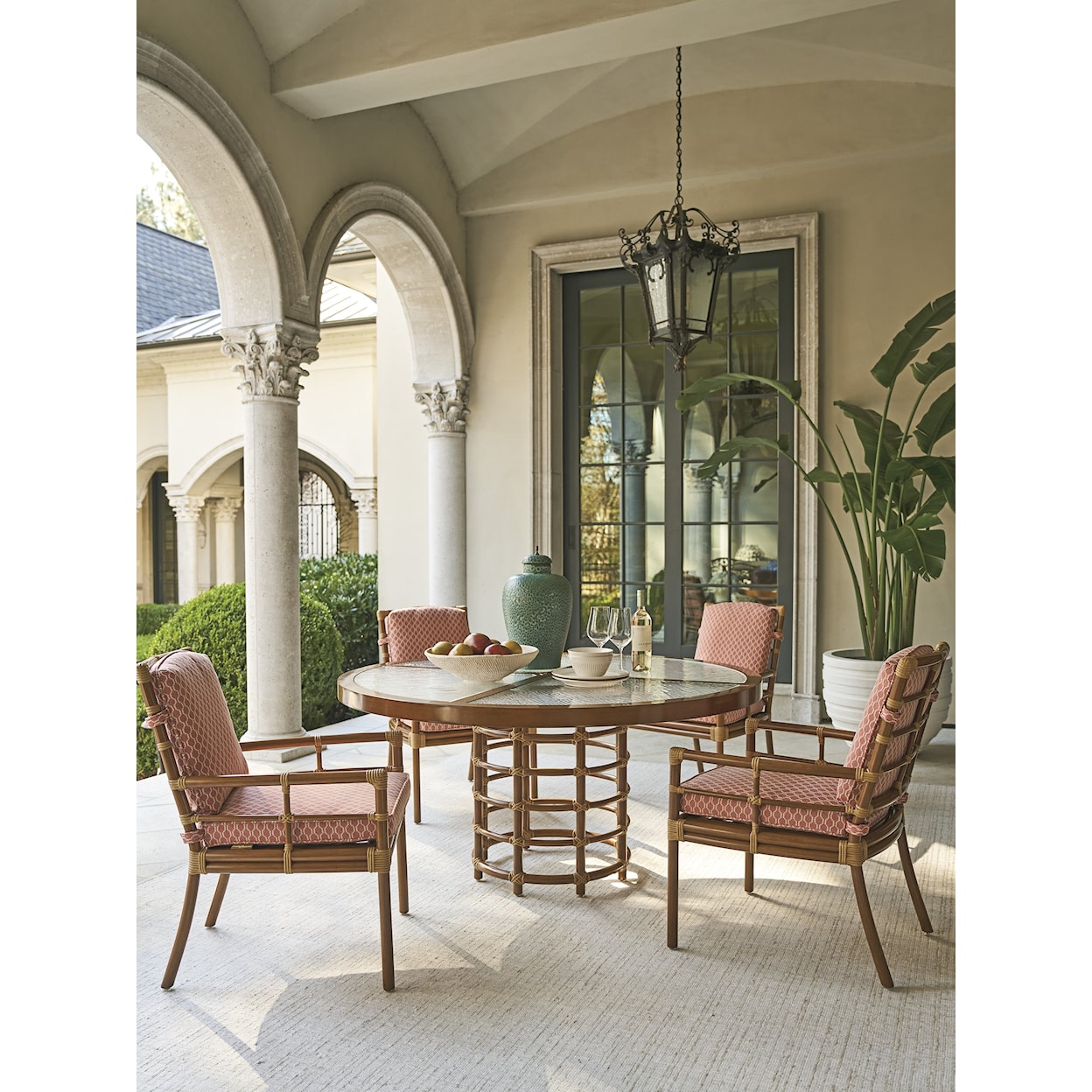 Tommy Bahama Outdoor Living Sandpiper Bay Outdoor Dining Set