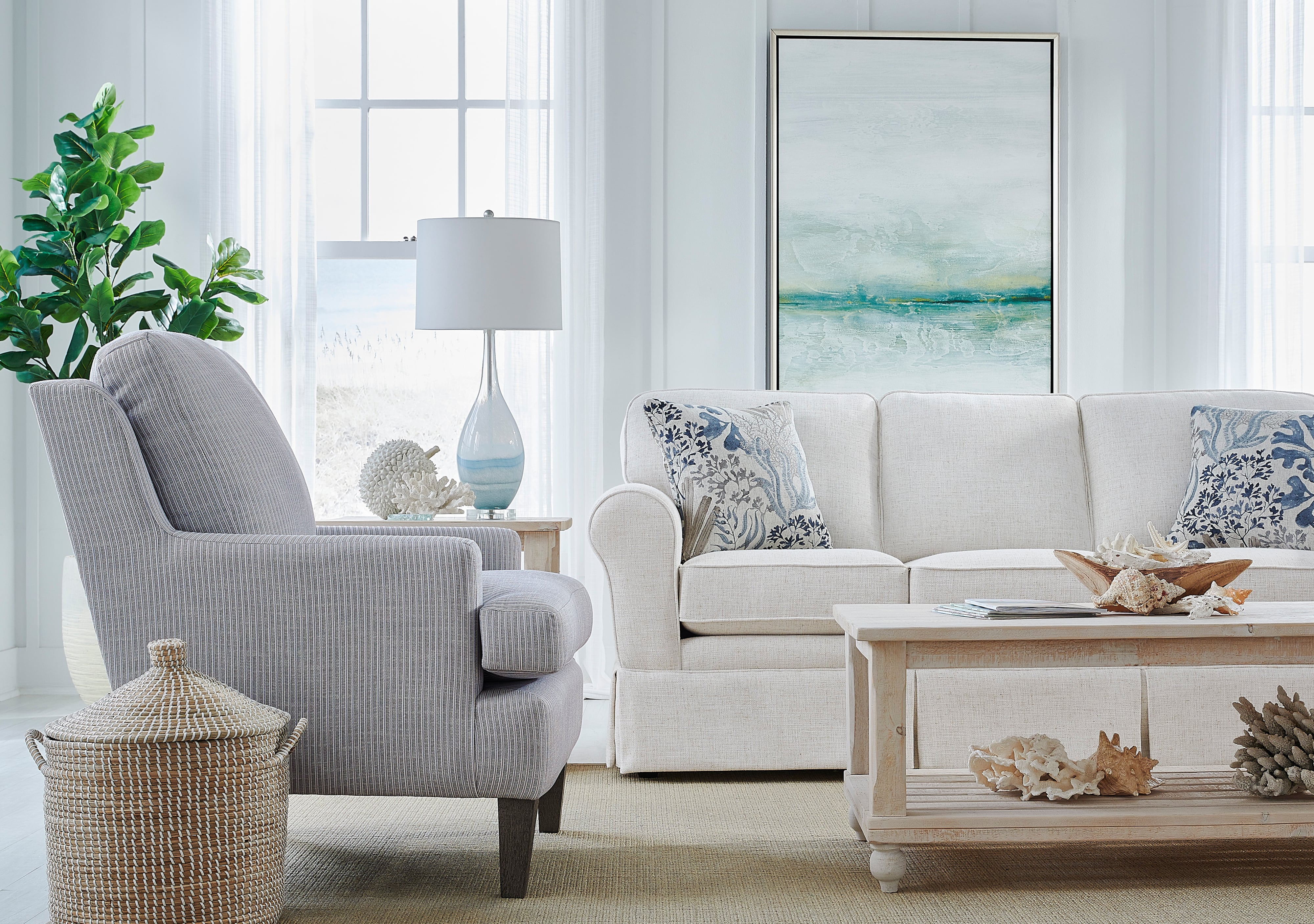 Best Home Furnishings Susanna Loveseat