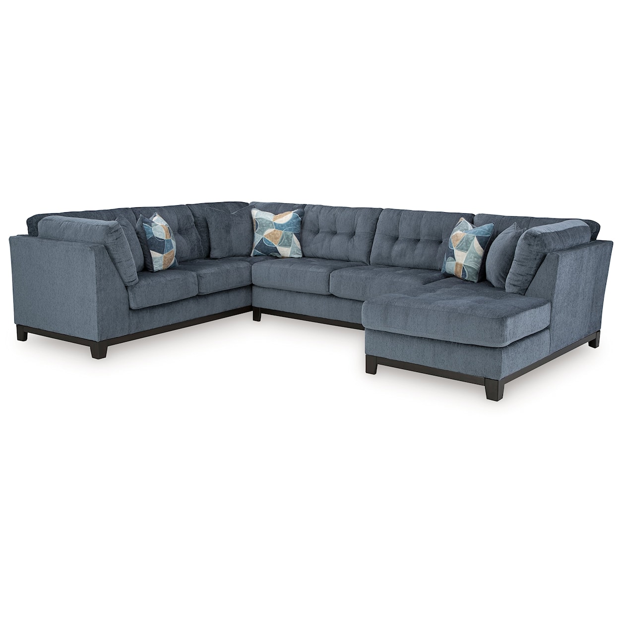 Ashley Furniture Benchcraft Maxon Place 3-Piece Sectional With Chaise