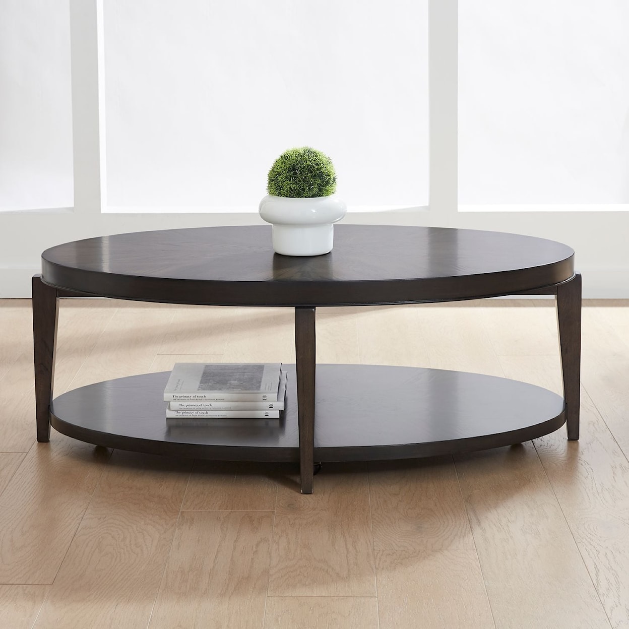 Libby EARHART Oval Cocktail Table