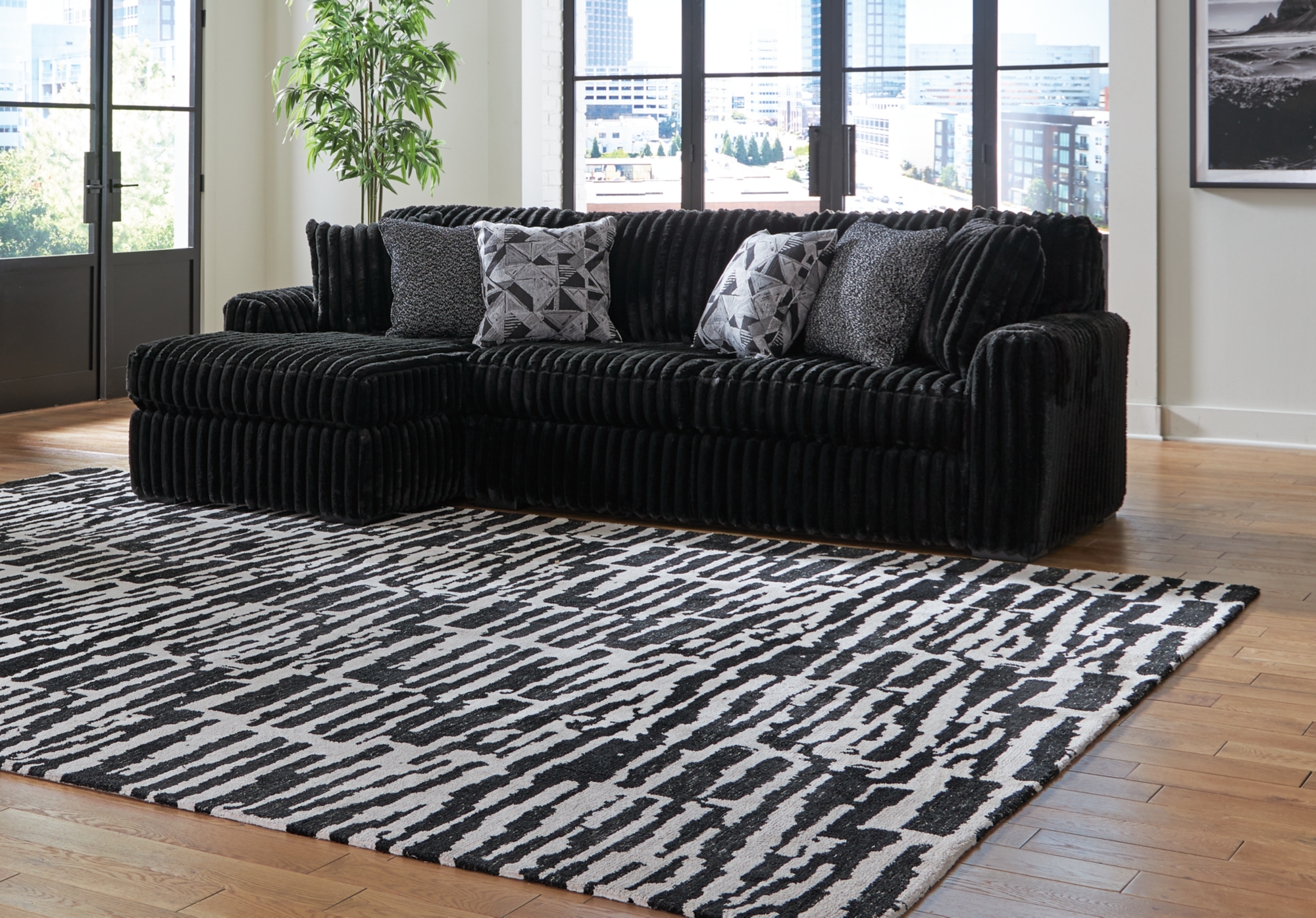 2-Piece Sectional Sofa With Chaise