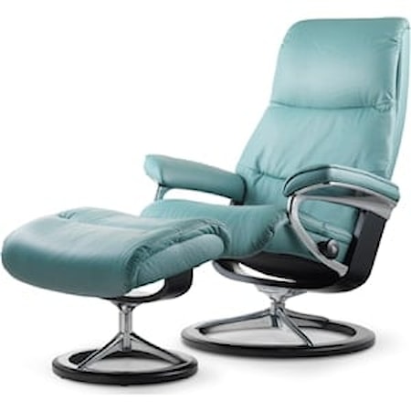 Medium Reclining Chair with Signature Base