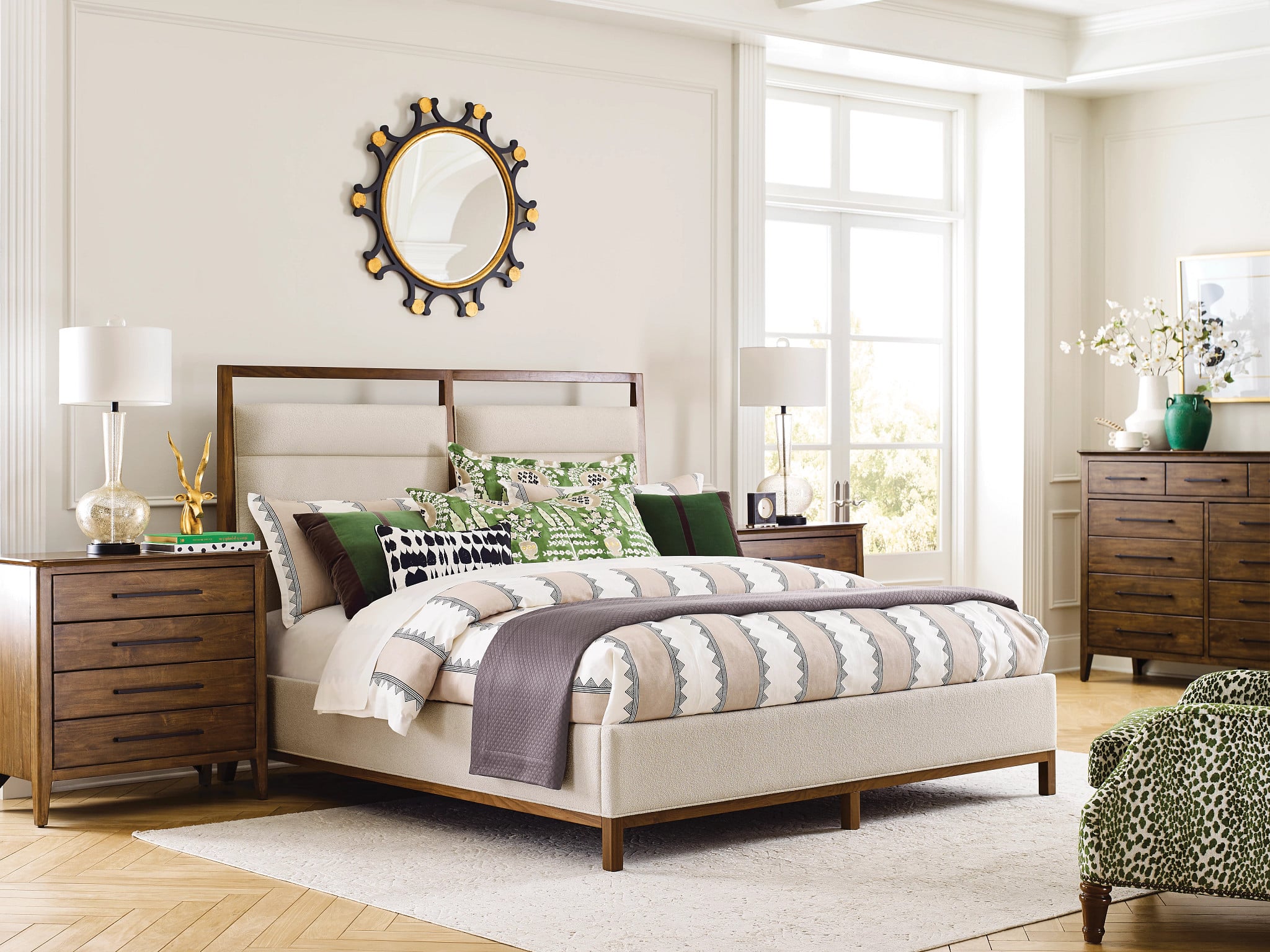 6/0 Karis Upholstered Bed - Complete