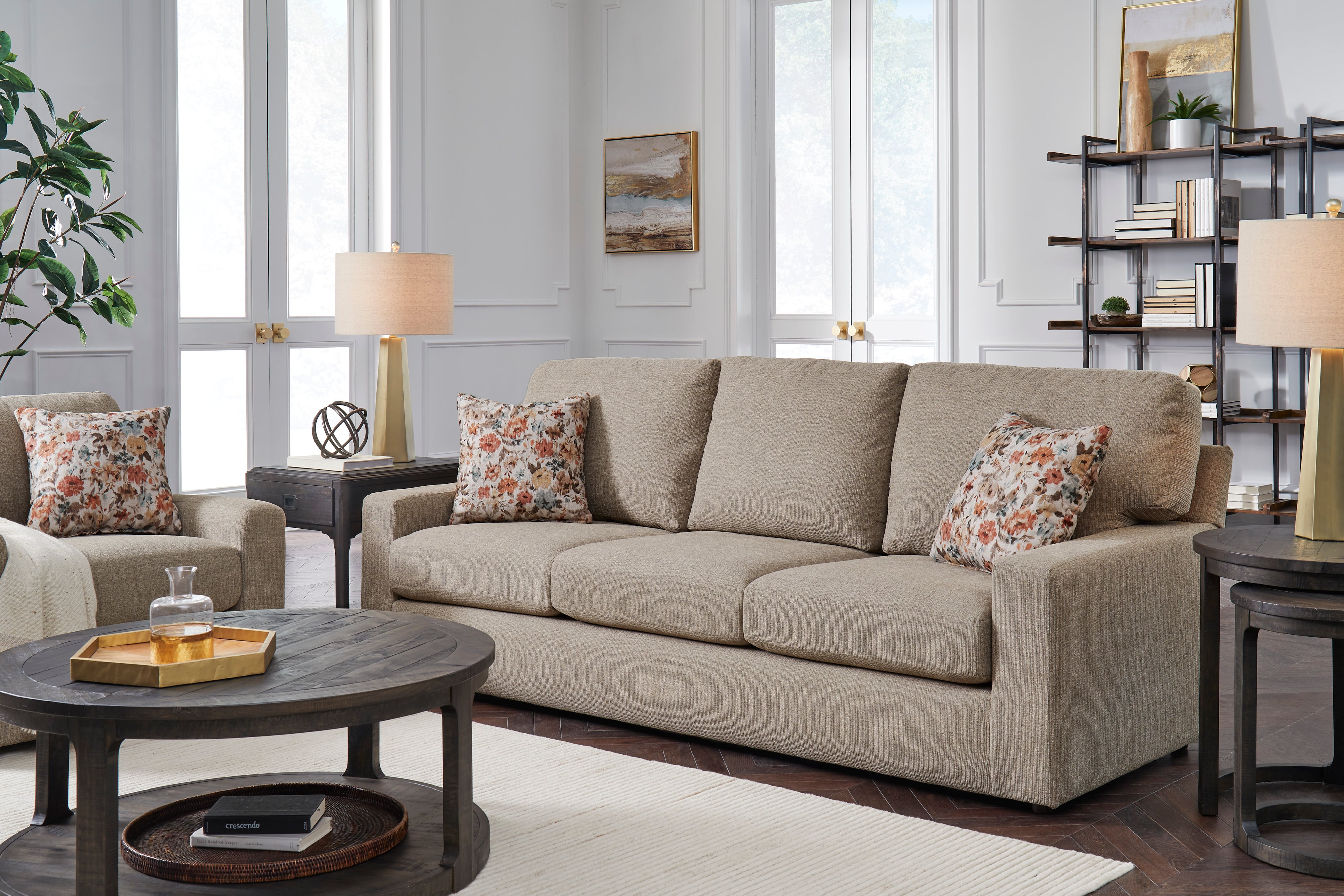 Best Home Furnishings Dovely Sofa