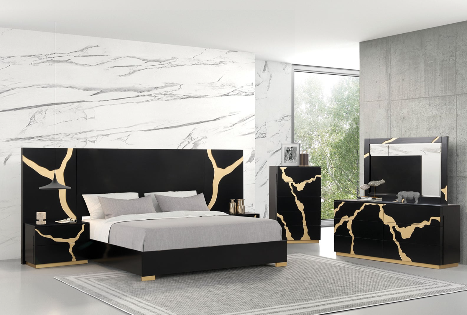 King Bed with Extended Panel