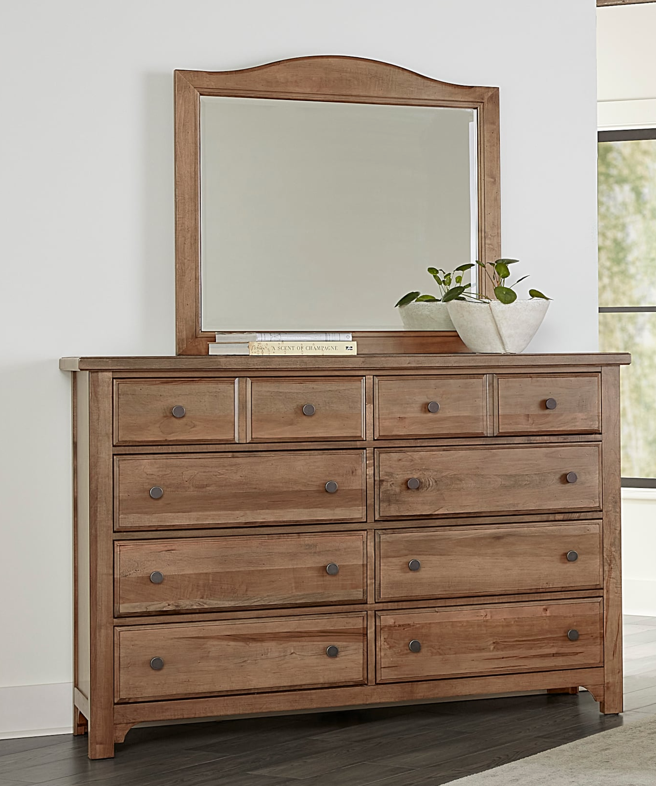 Vaughan-Bassett Cool Farmhouse 4-Piece Queen Sleigh Bedroom Set