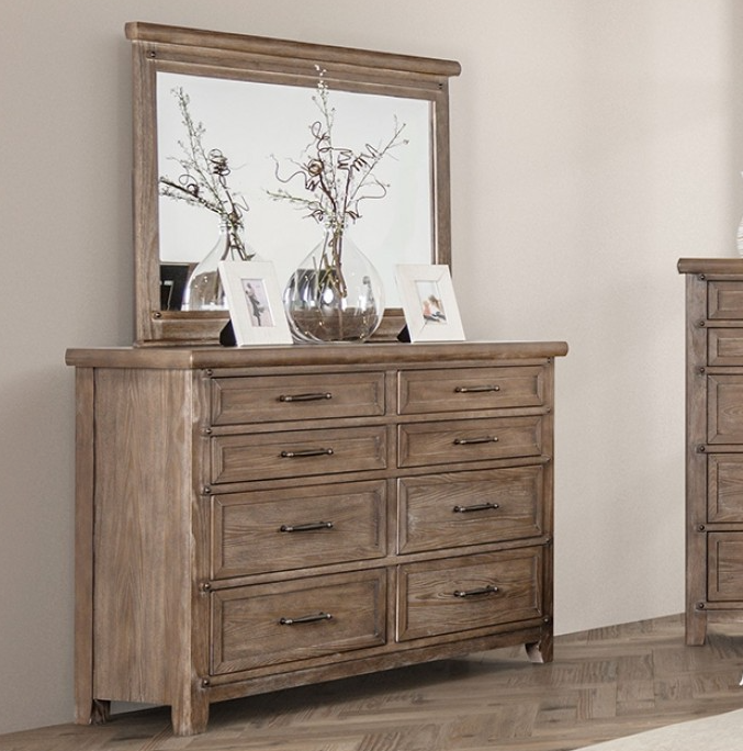 5 Pc. Queen Bedroom Set W/ Chest