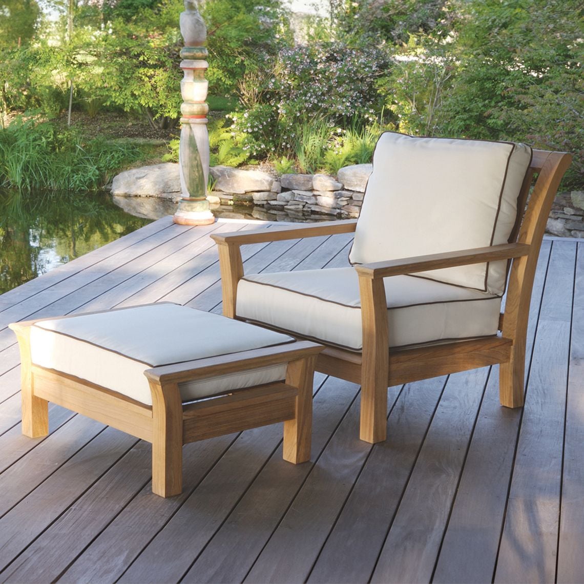 Outdoor Lounge Chair