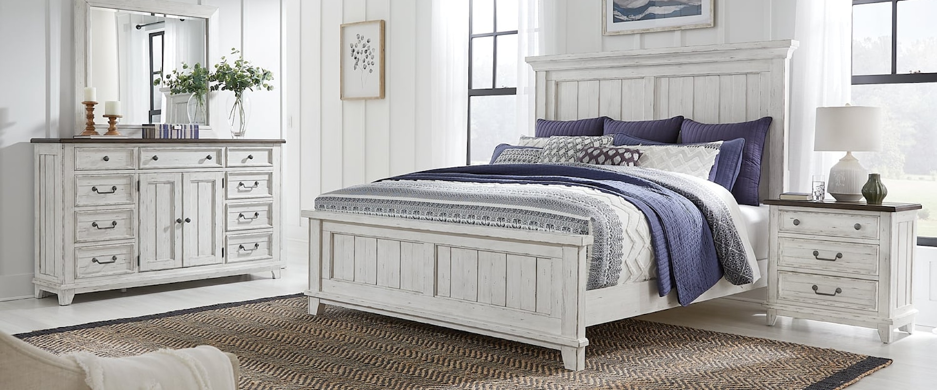 Farmhouse 4-Piece Queen Bedroom Set